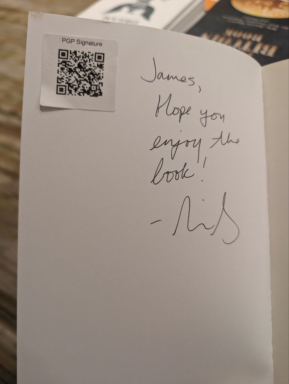 Signed autograph 4d68be1c15da70fc