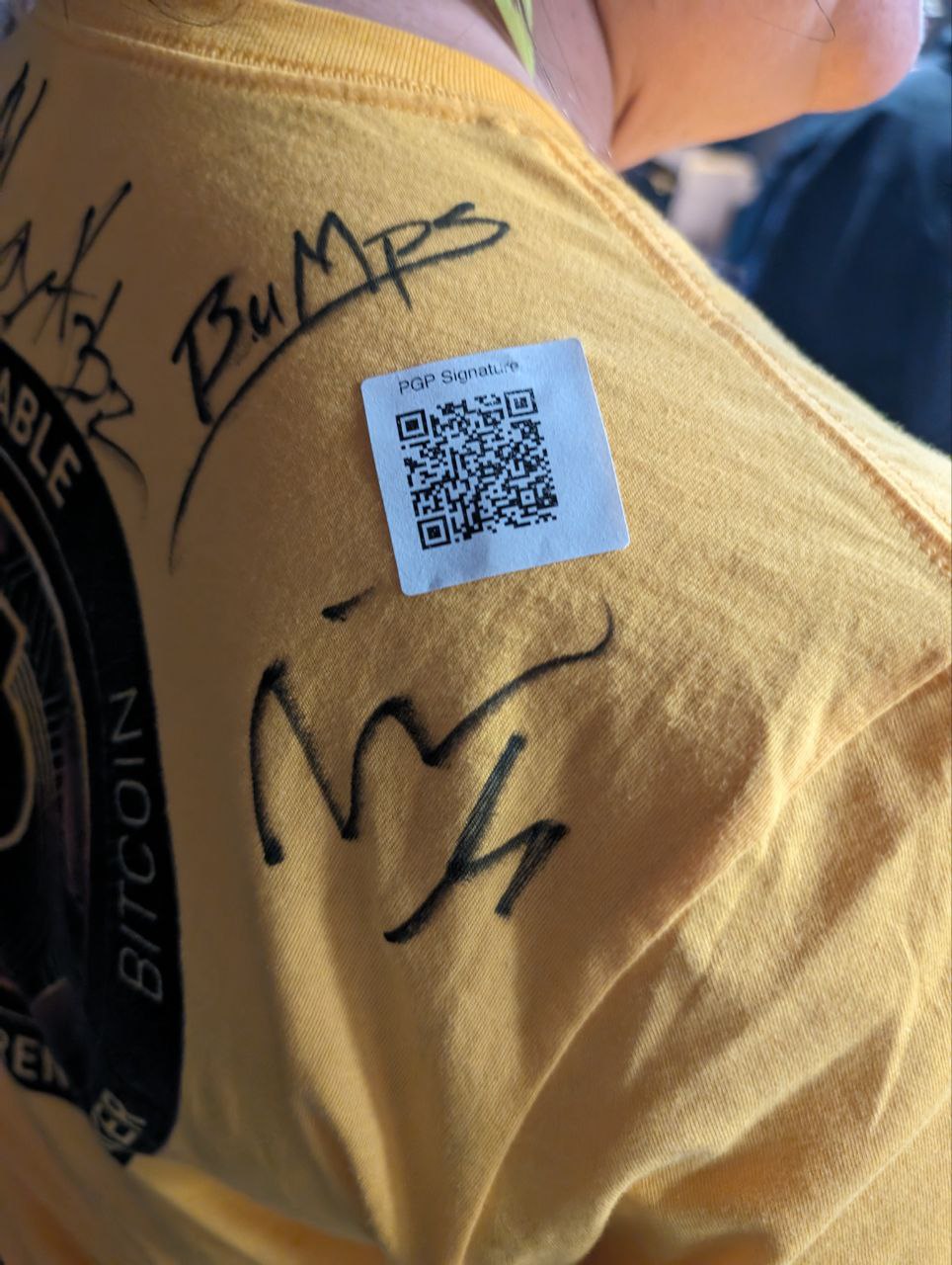 Signed autograph 4e1c9637474b8ee2