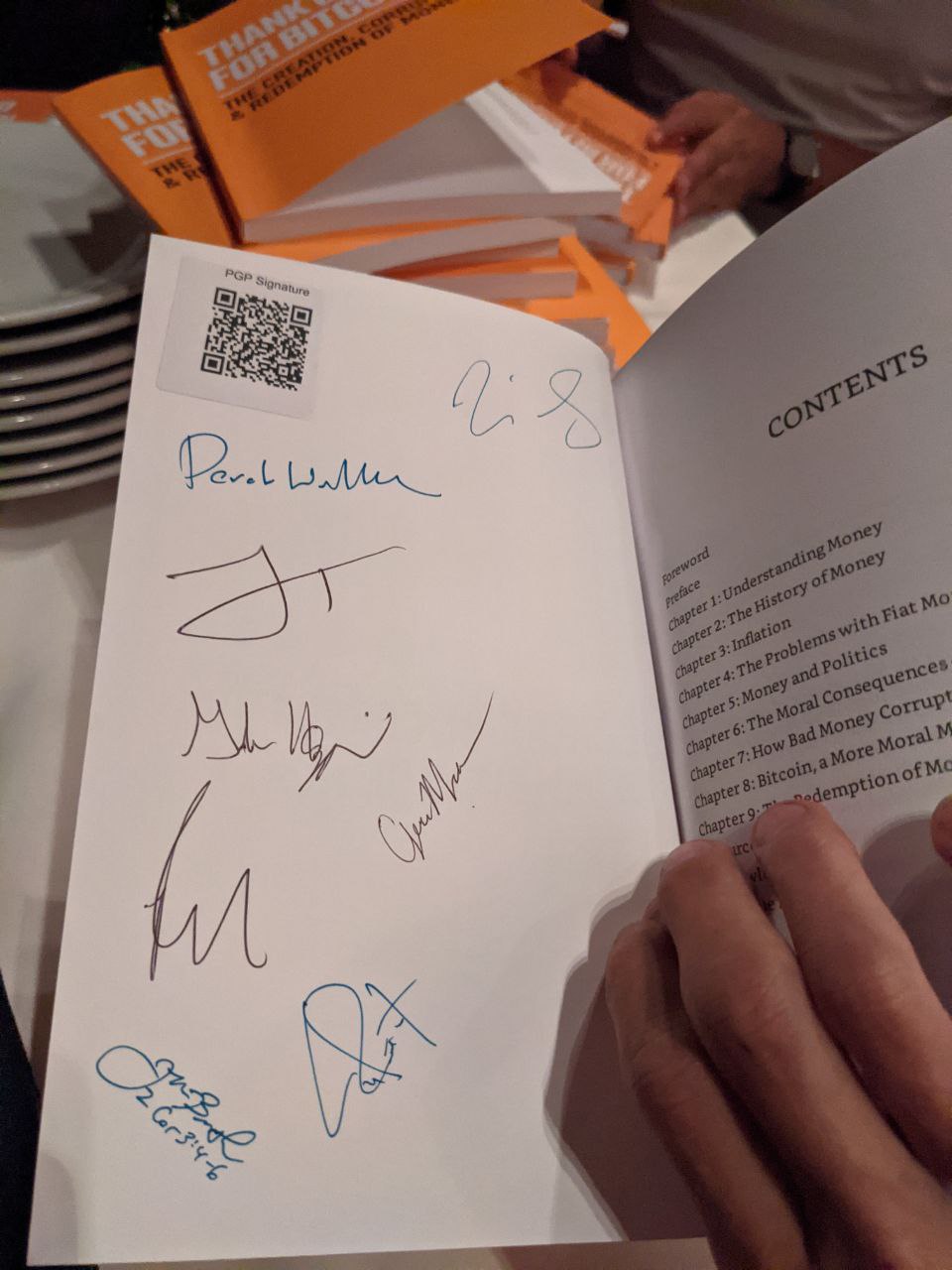 Signed autograph 4e97ac9ed42f0347