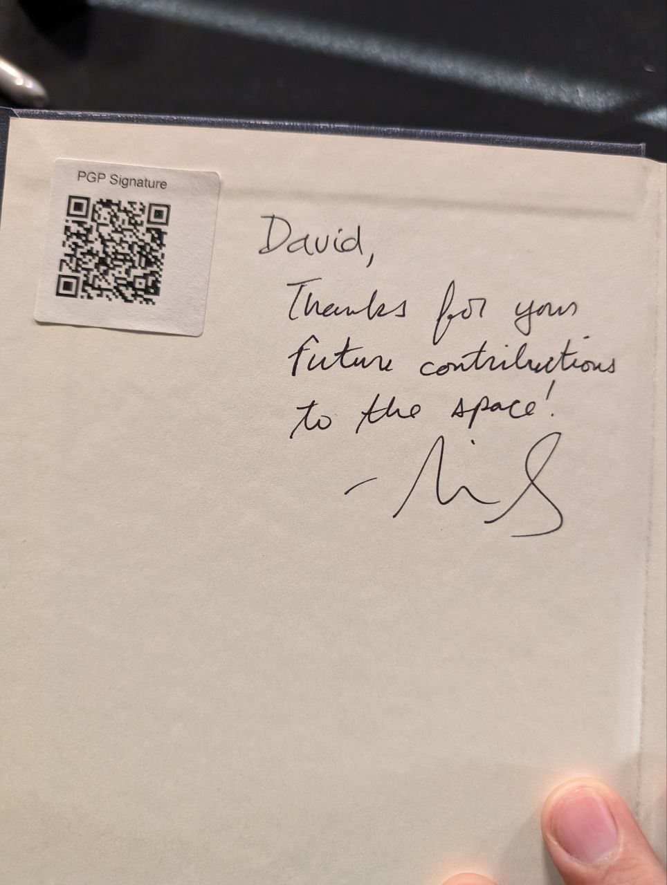 Signed autograph 4ede4cb677cb2e43