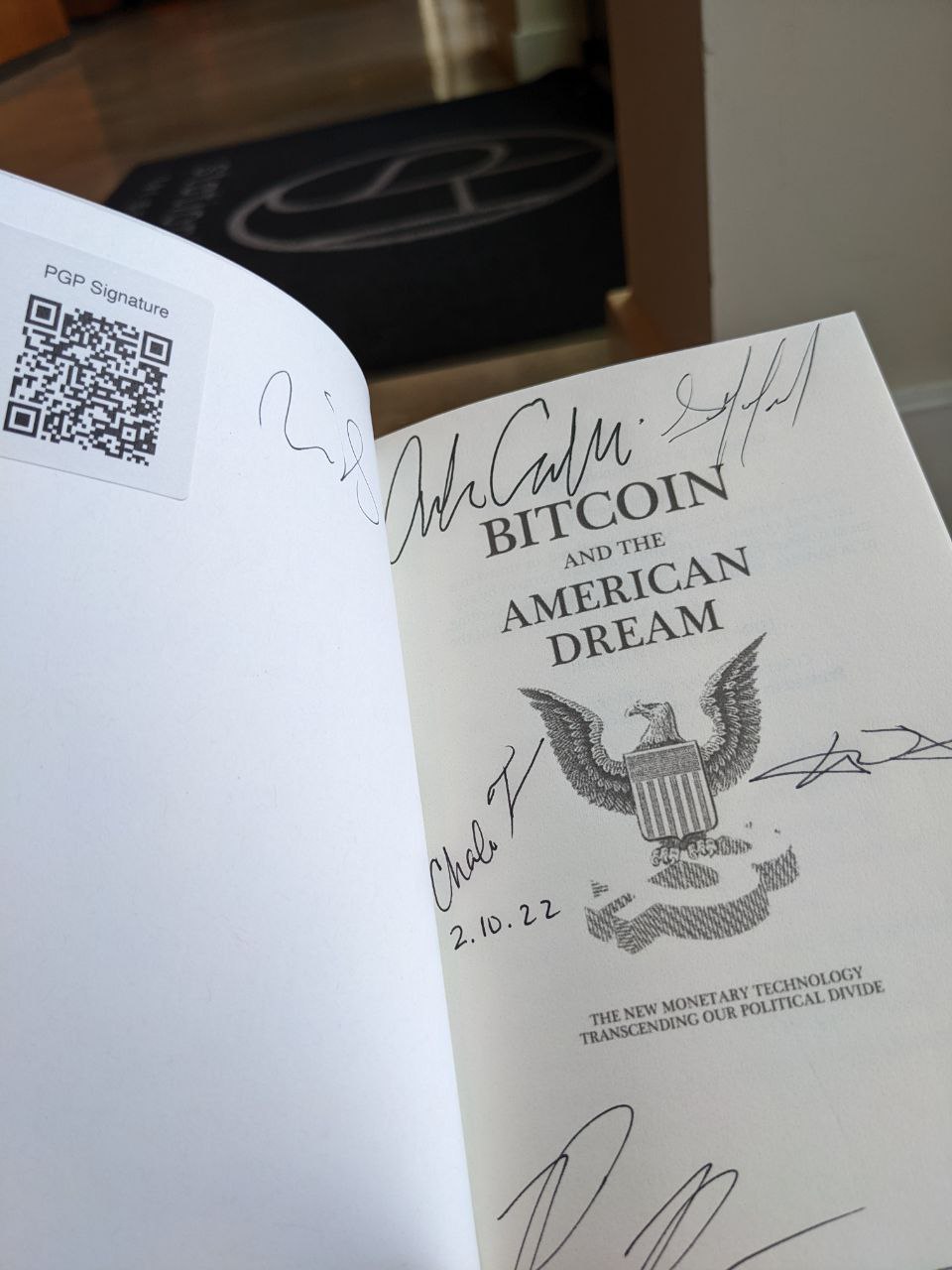 Signed autograph 52ea93383571cebc