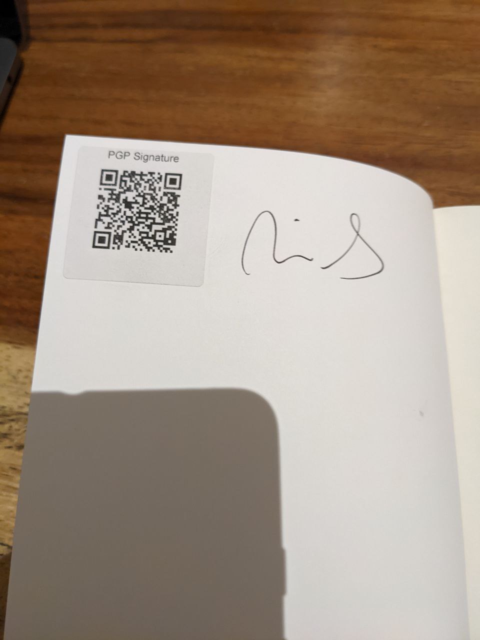 Signed autograph 56856abec19c653b