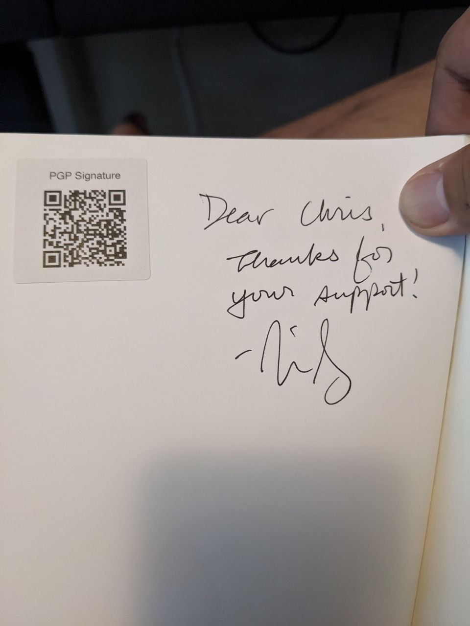 Signed autograph 57b2a9f27d2b6005