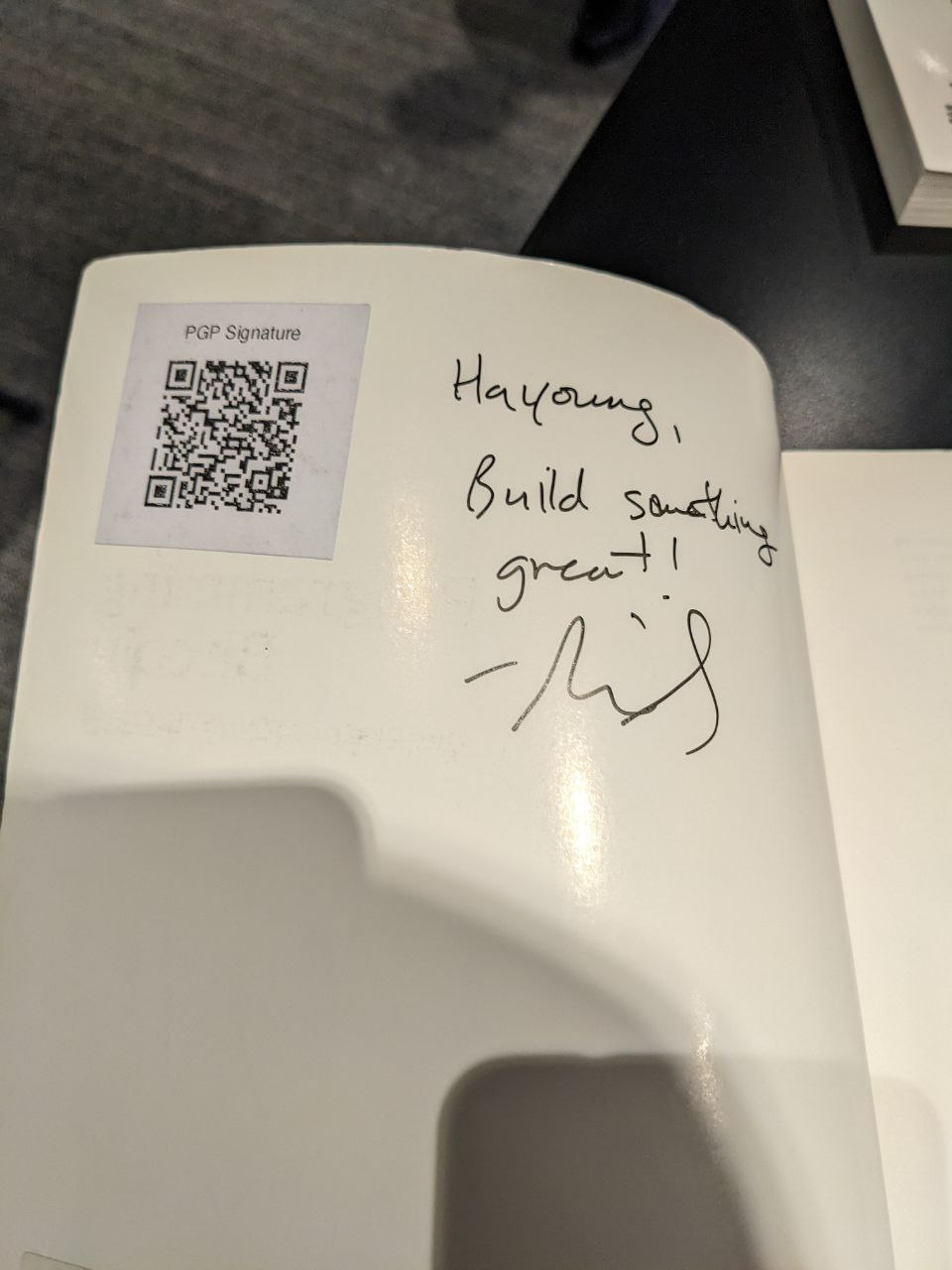 Signed autograph 58ee78ee726079b3