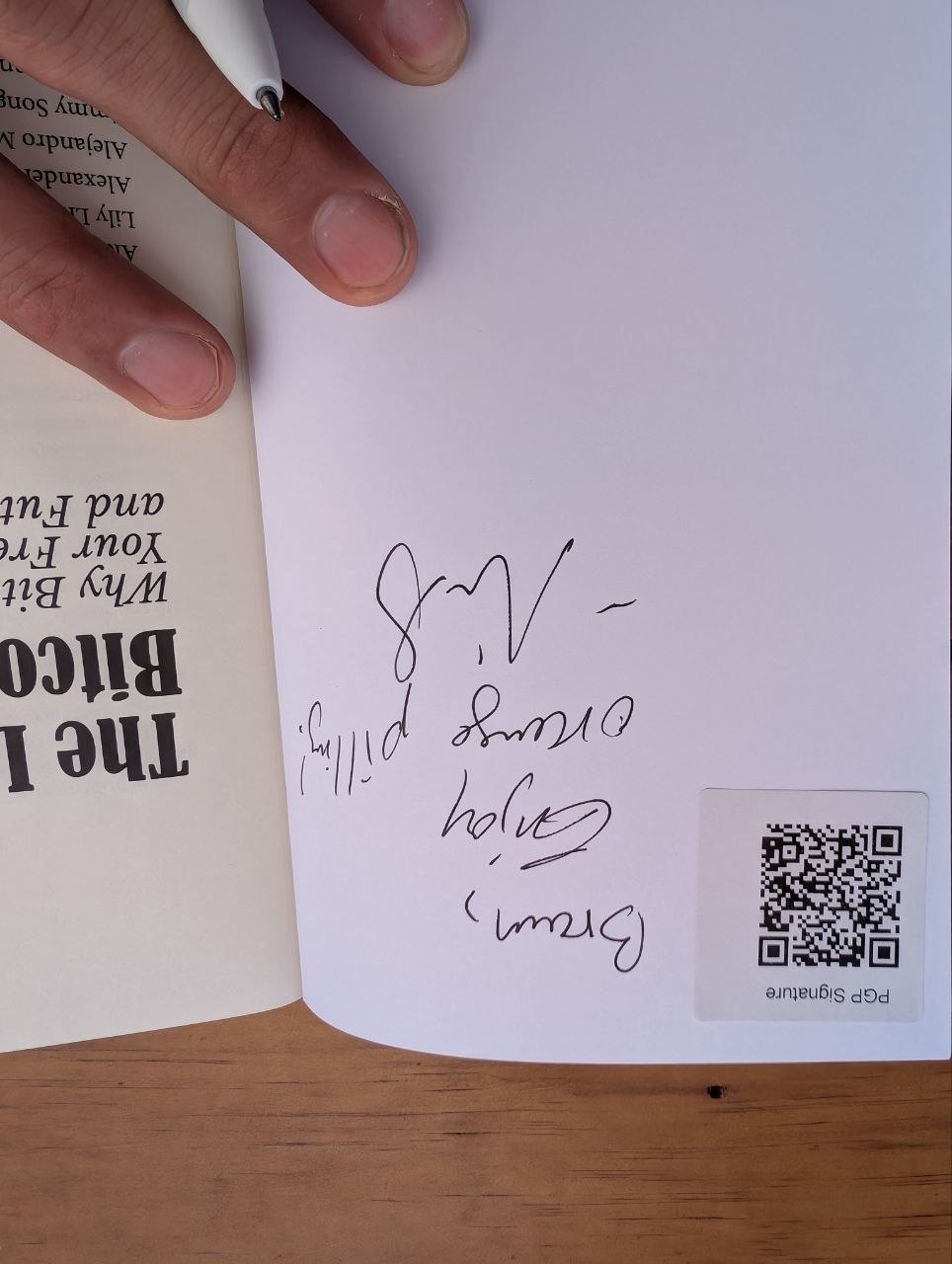 Signed autograph 59b5c556523c1c23