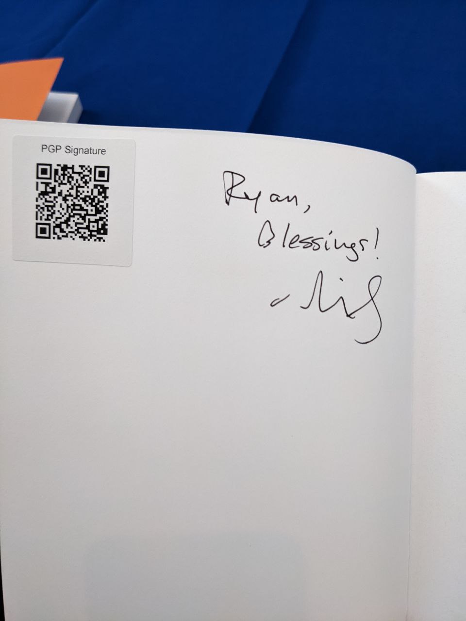 Signed autograph 5a4166f2934cc950