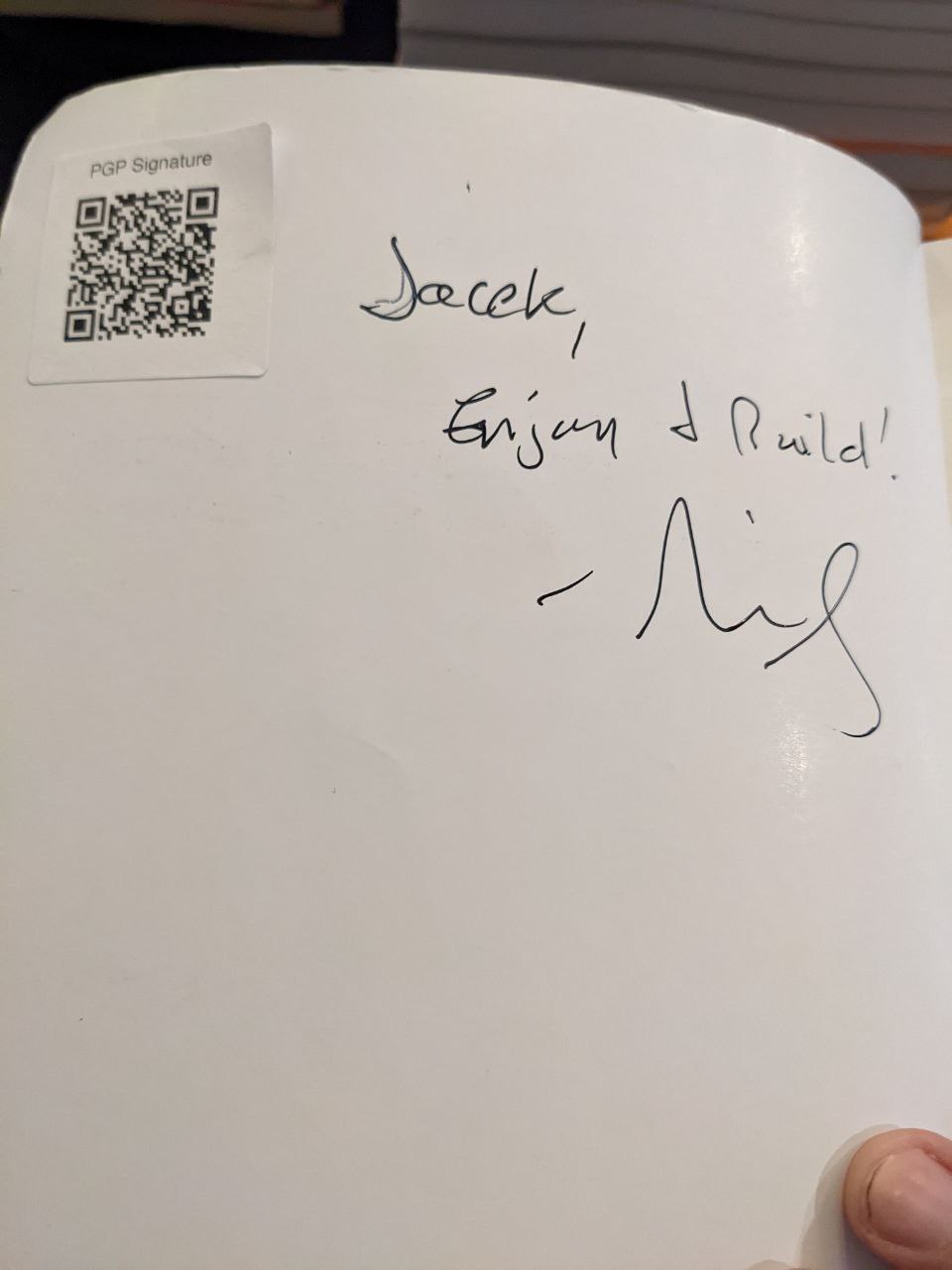 Signed autograph 5dd5fc6670b6f932