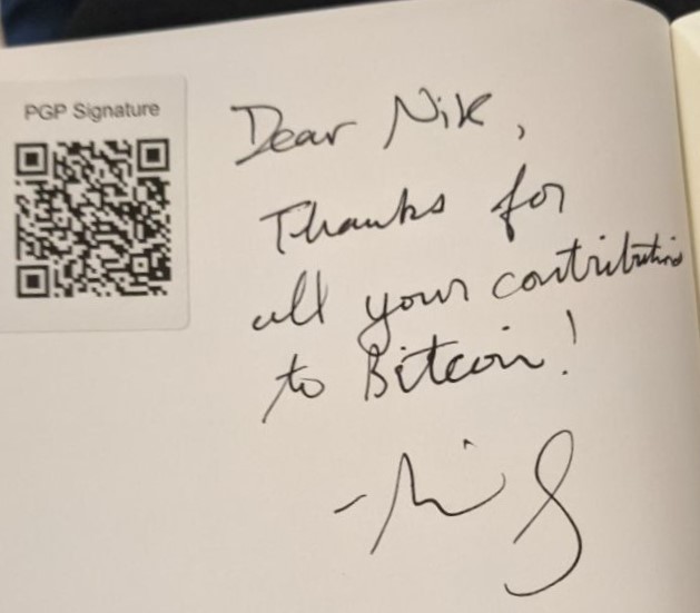 Signed autograph 5ecf20a59c8acad2