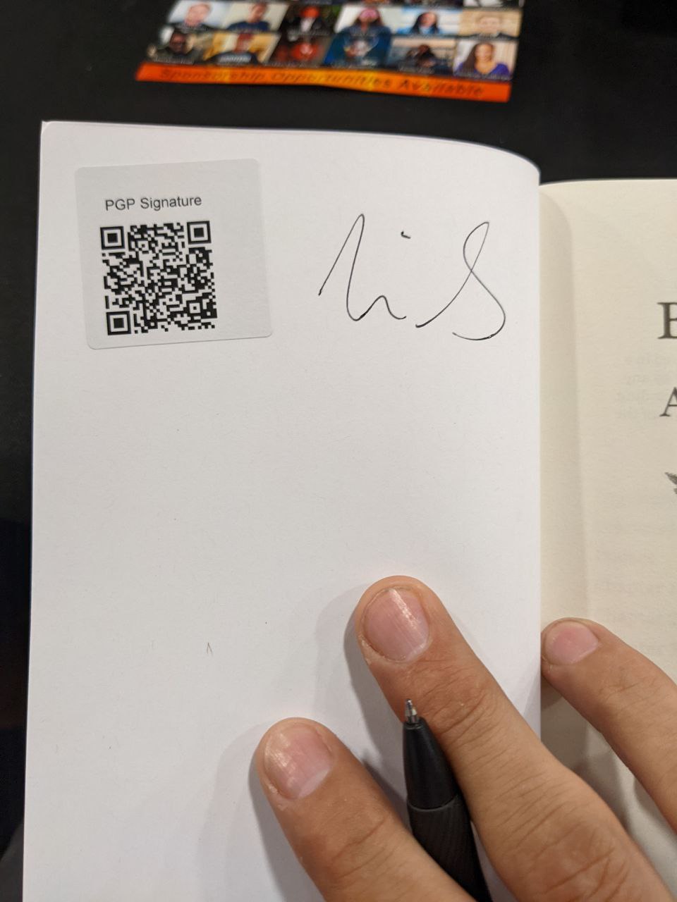 Signed autograph 5f15511f0ca27fc4