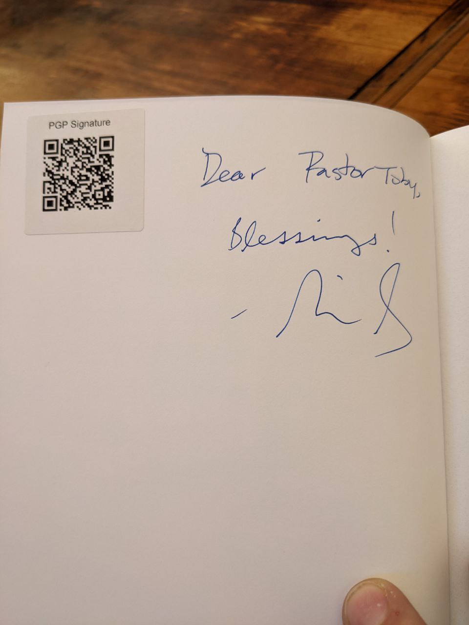 Signed autograph 62a4f86a82c4e7ff