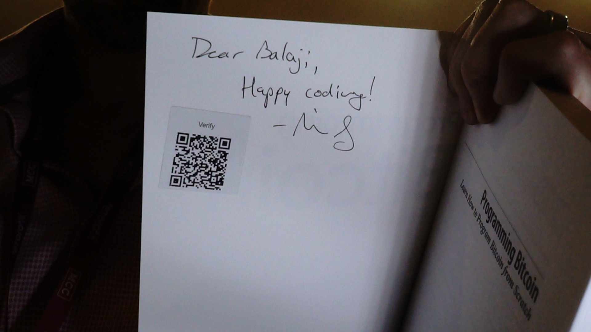 Signed autograph 643b2c4f832e276f