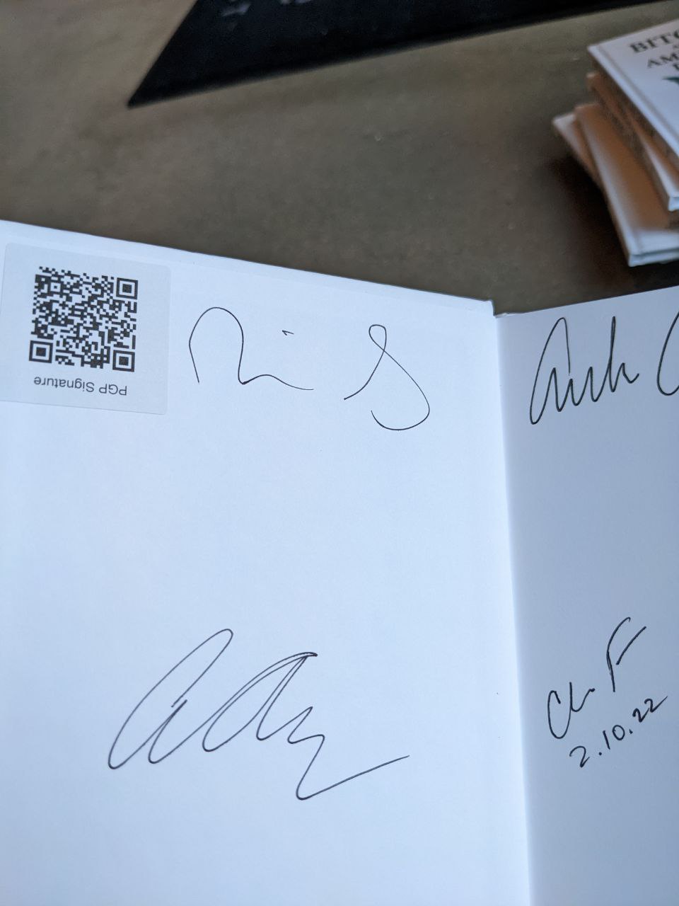 Signed autograph 6489f1732df058e8