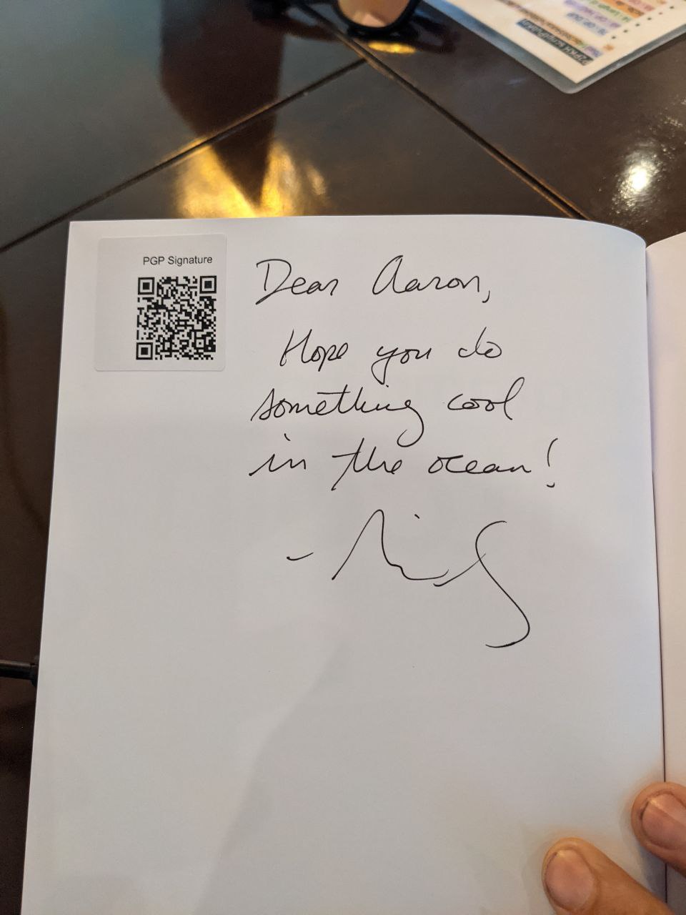 Signed autograph 64901a81c0725b56