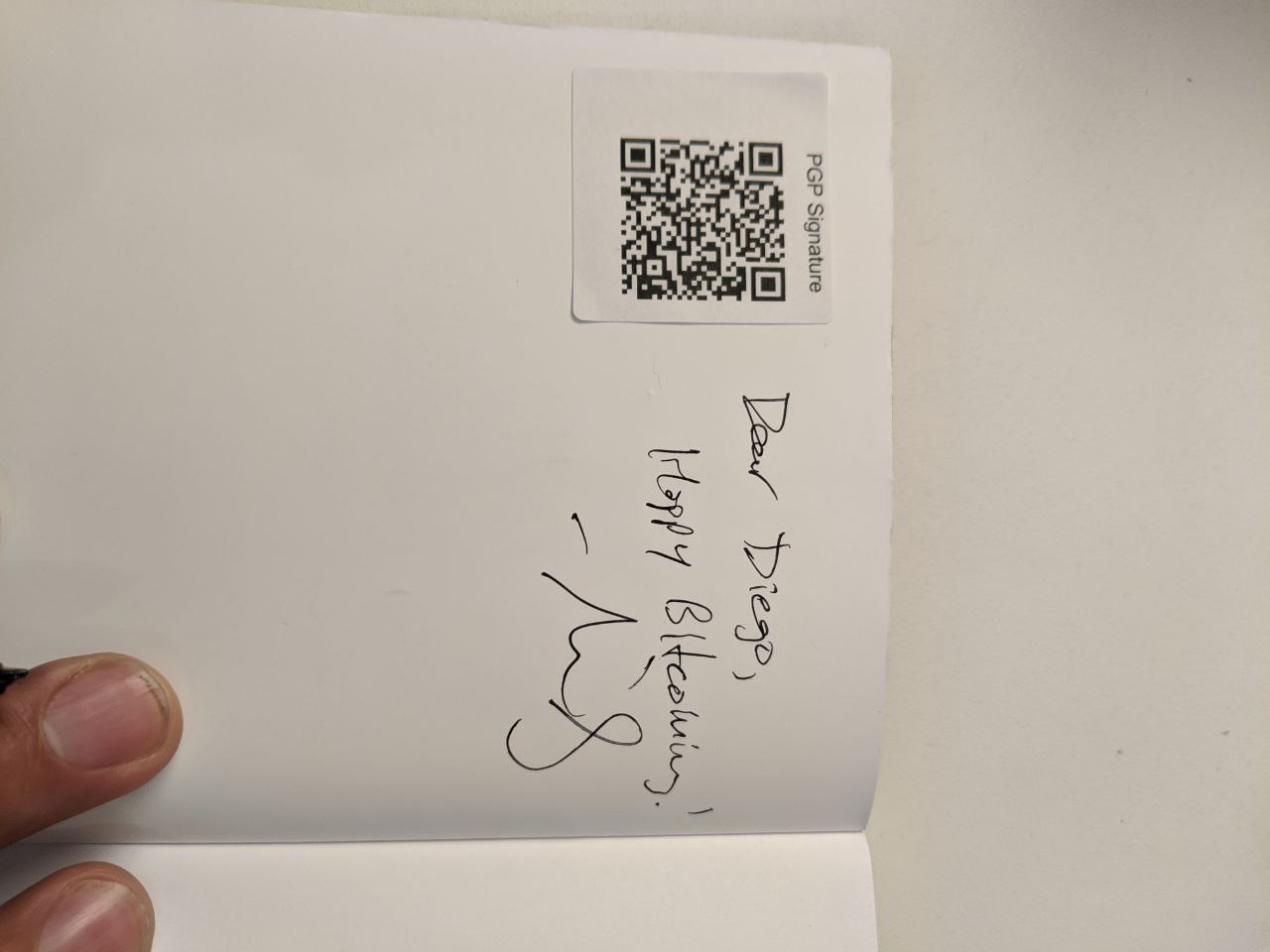 Signed autograph 666e58b3358c876c