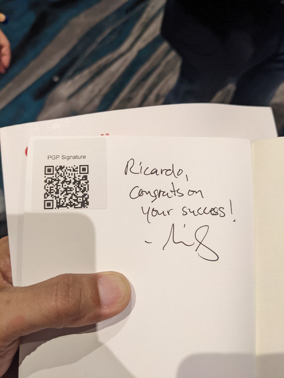 Signed autograph 66cffe854465d495