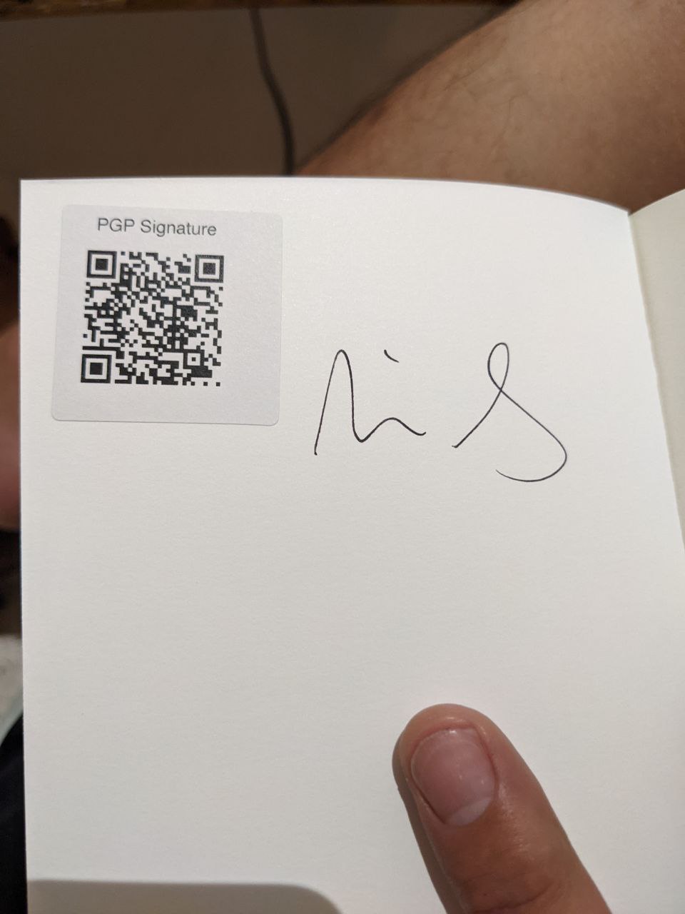 Signed autograph 6c59550686f30bea