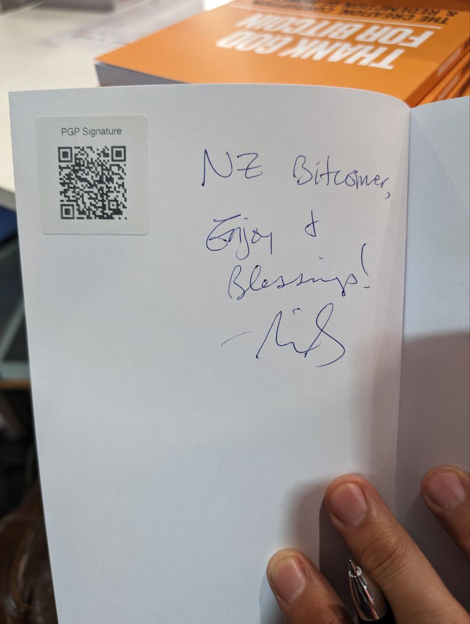 Signed autograph 6d4aea49e8f17346