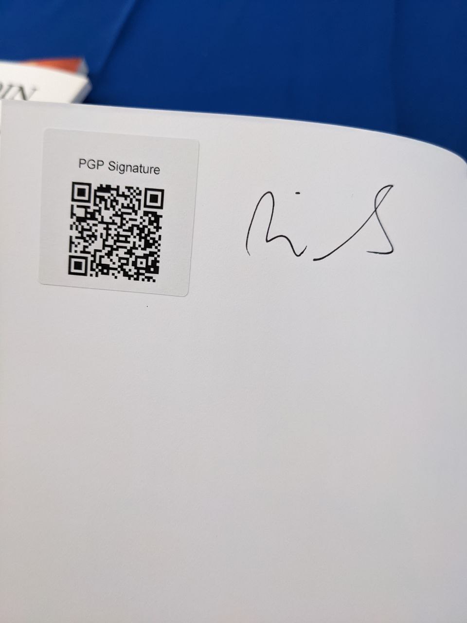 Signed autograph 6de7486c205df642