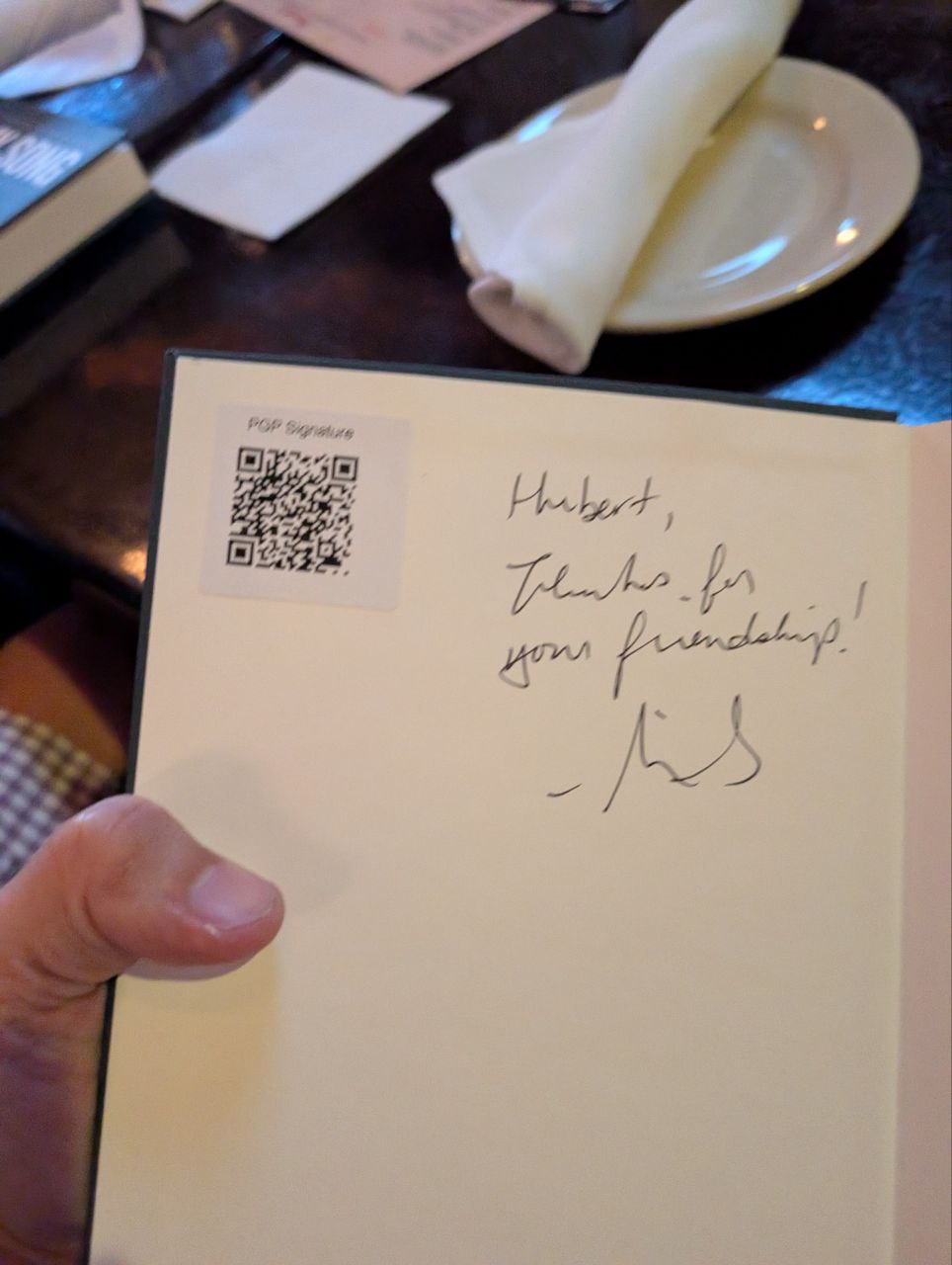 Signed autograph 6e06507c6047b5a5