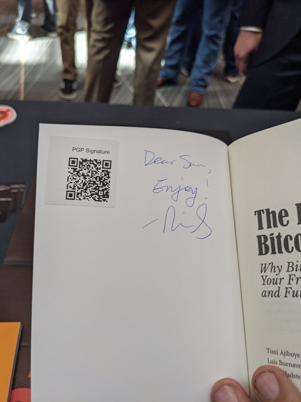 Signed autograph 6e7b03ad171631b0