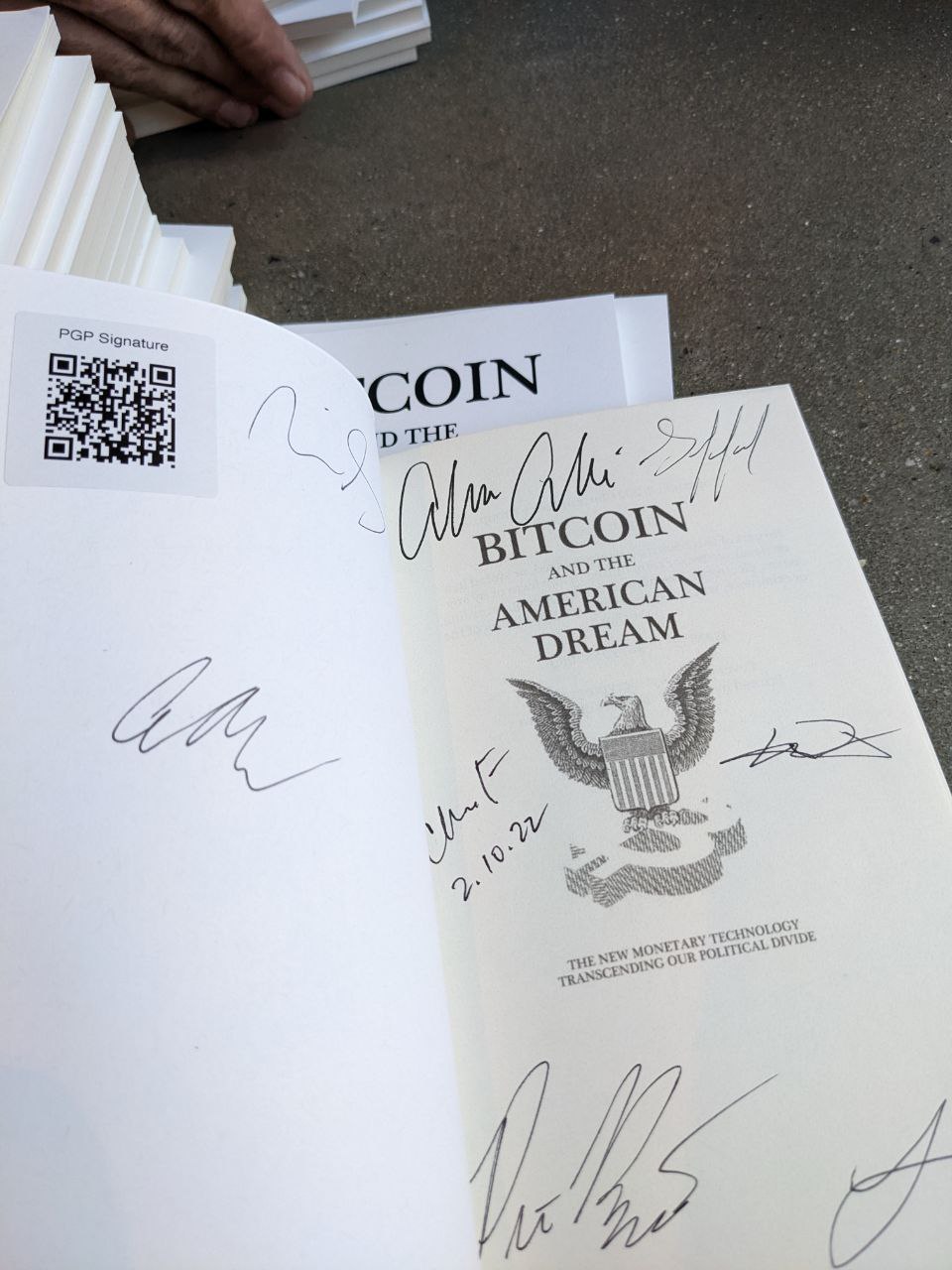 Signed autograph 73aeb64320f58904