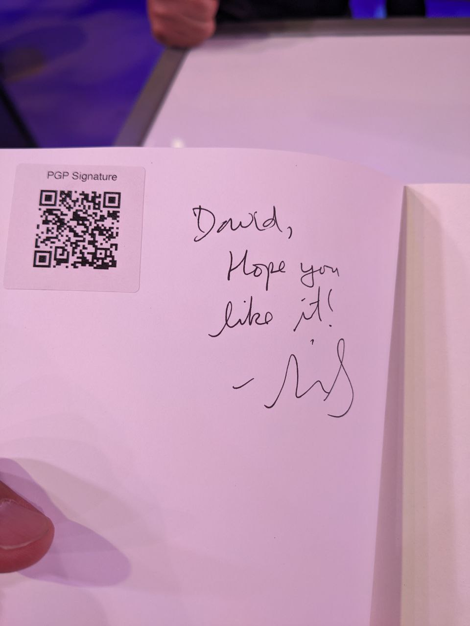 Signed autograph 73b92b40aa8cbb26