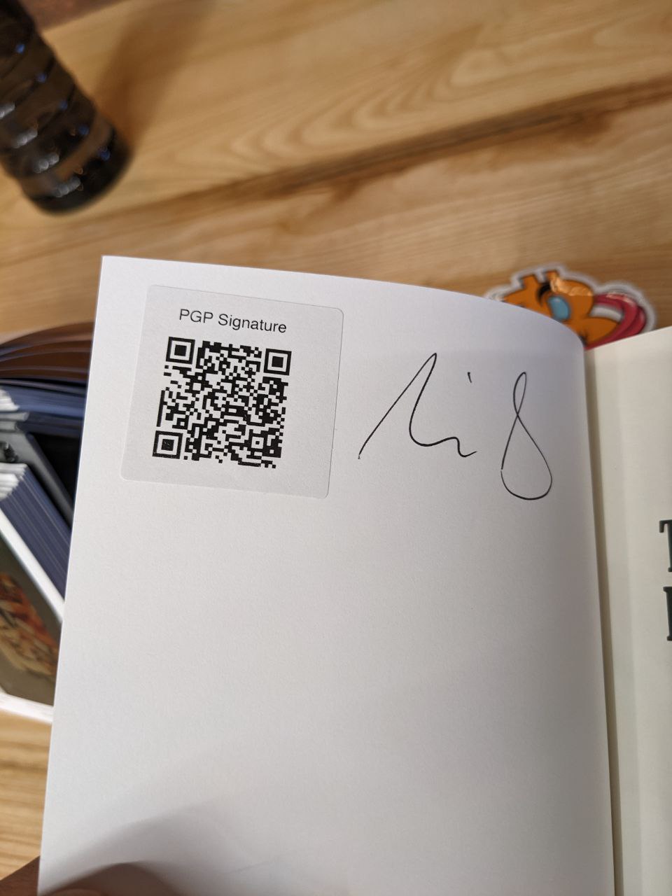 Signed autograph 763a4f47ecedc832