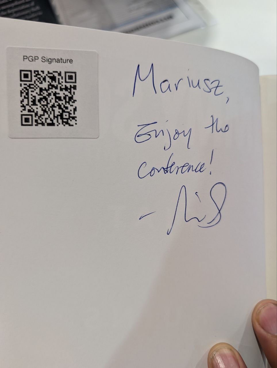 Signed autograph 7805f0d31269e544