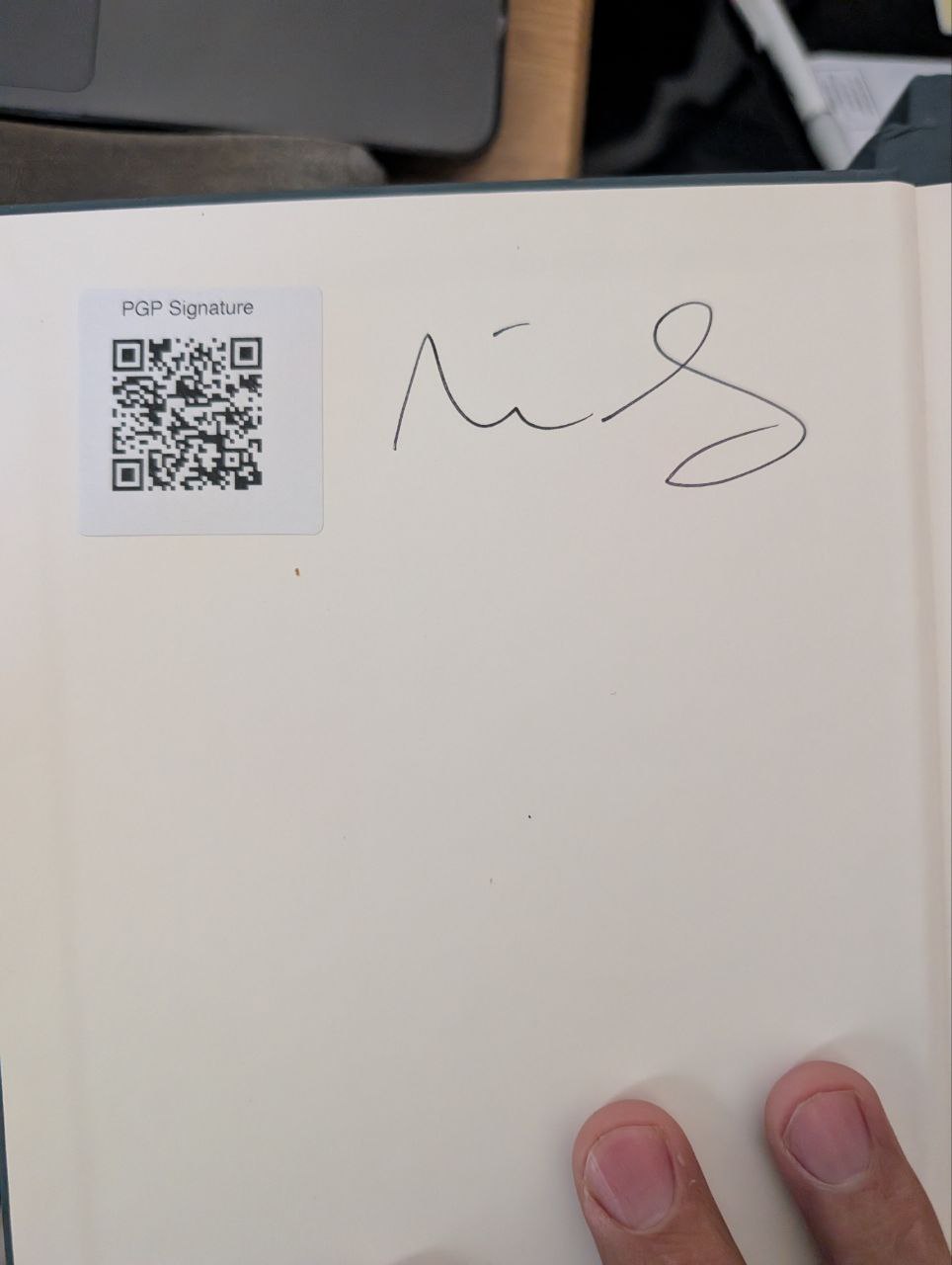 Signed autograph 7c90579a4ccb5edb