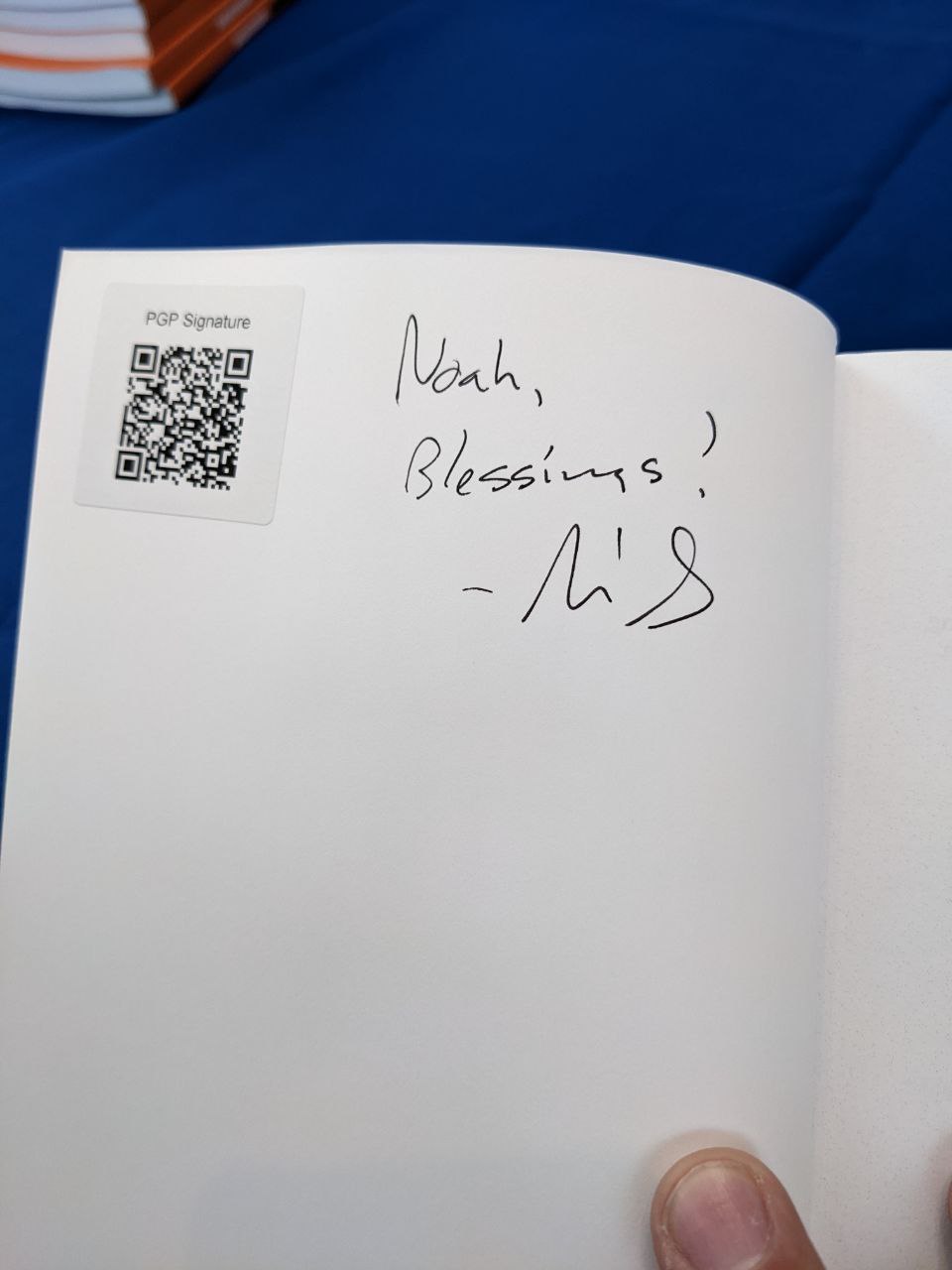 Signed autograph 7de98a7edd430bab