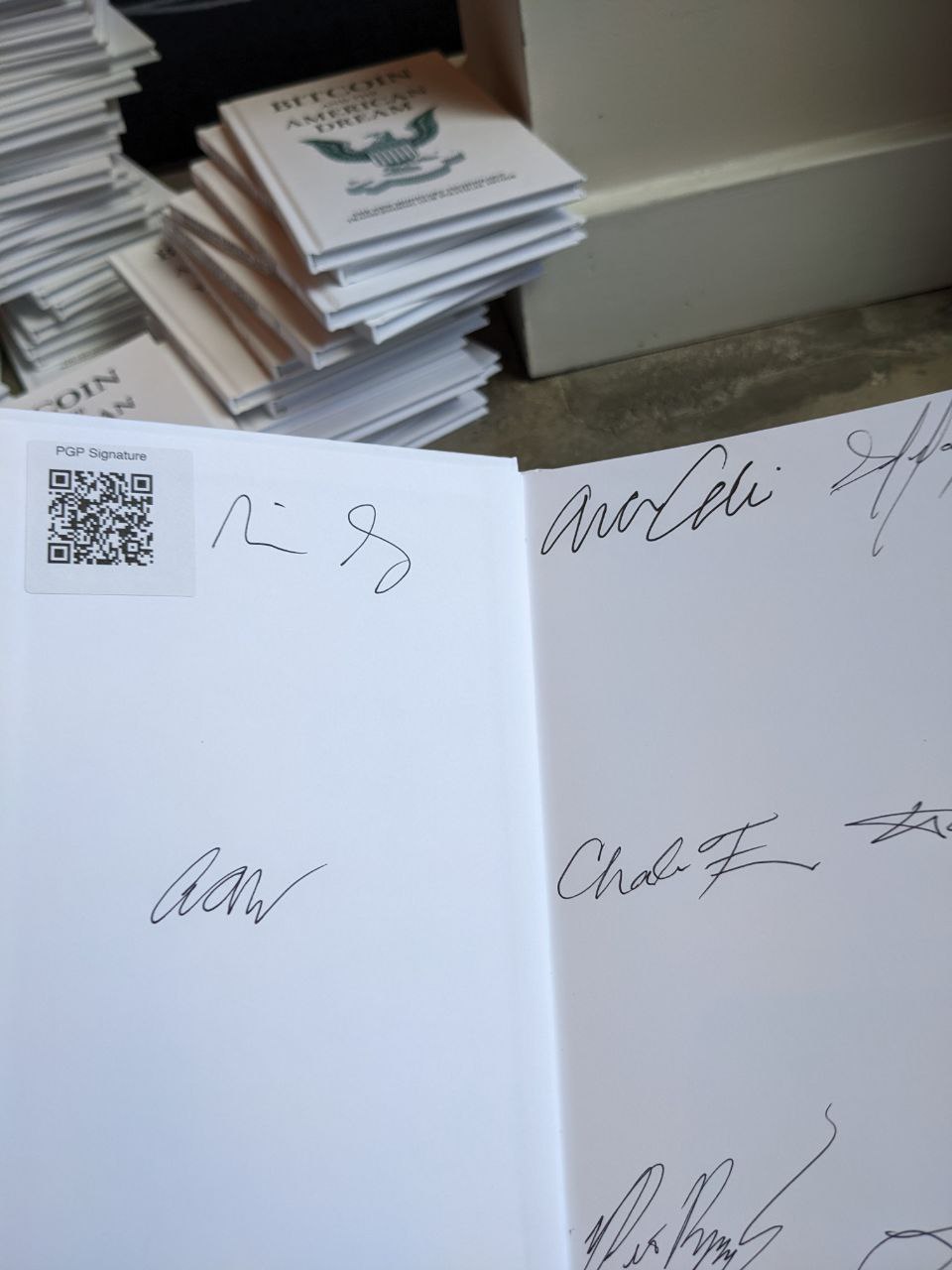 Signed autograph 7e4318f3b033cc5d