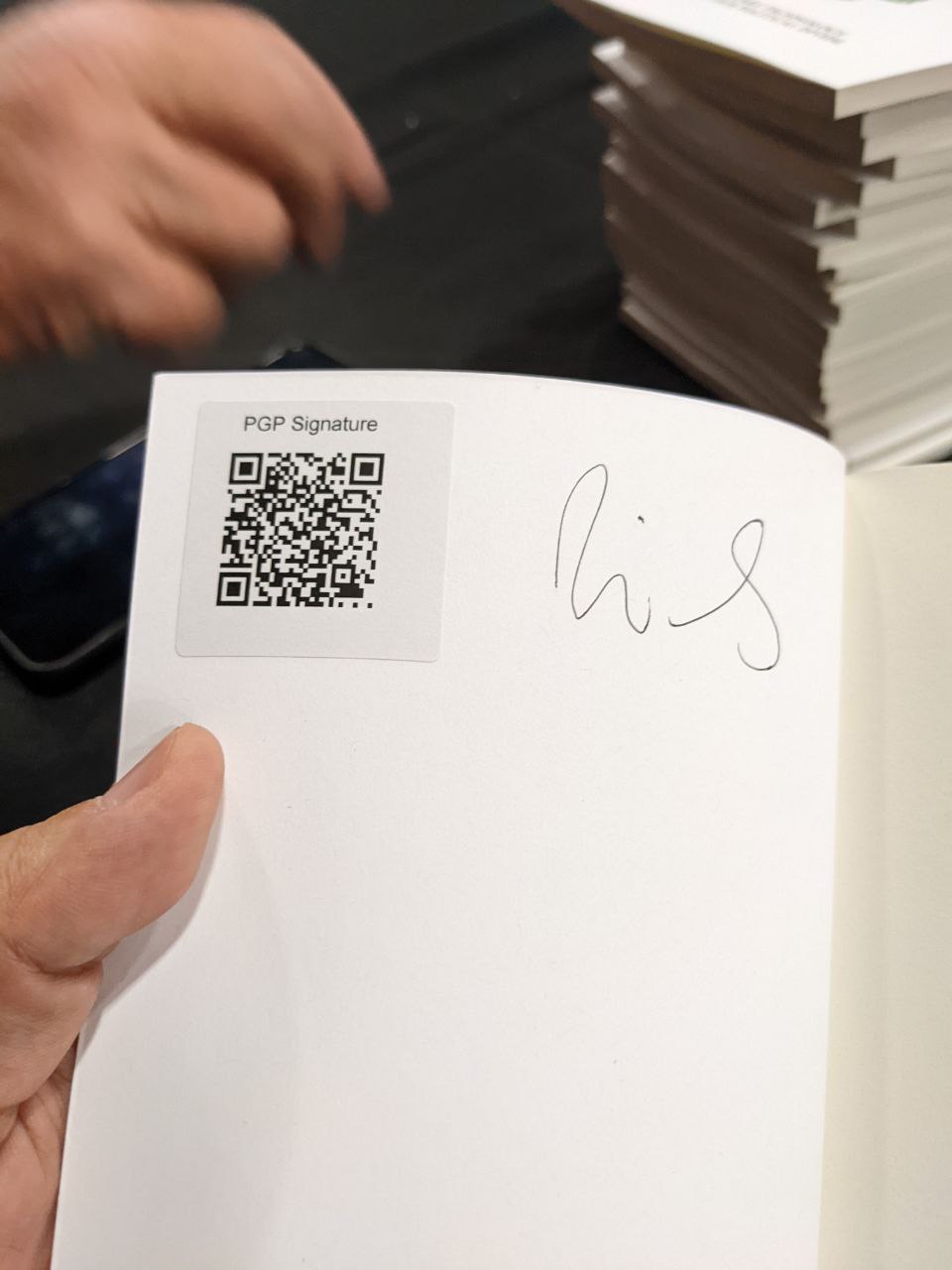 Signed autograph 80a13c4030c1eb84