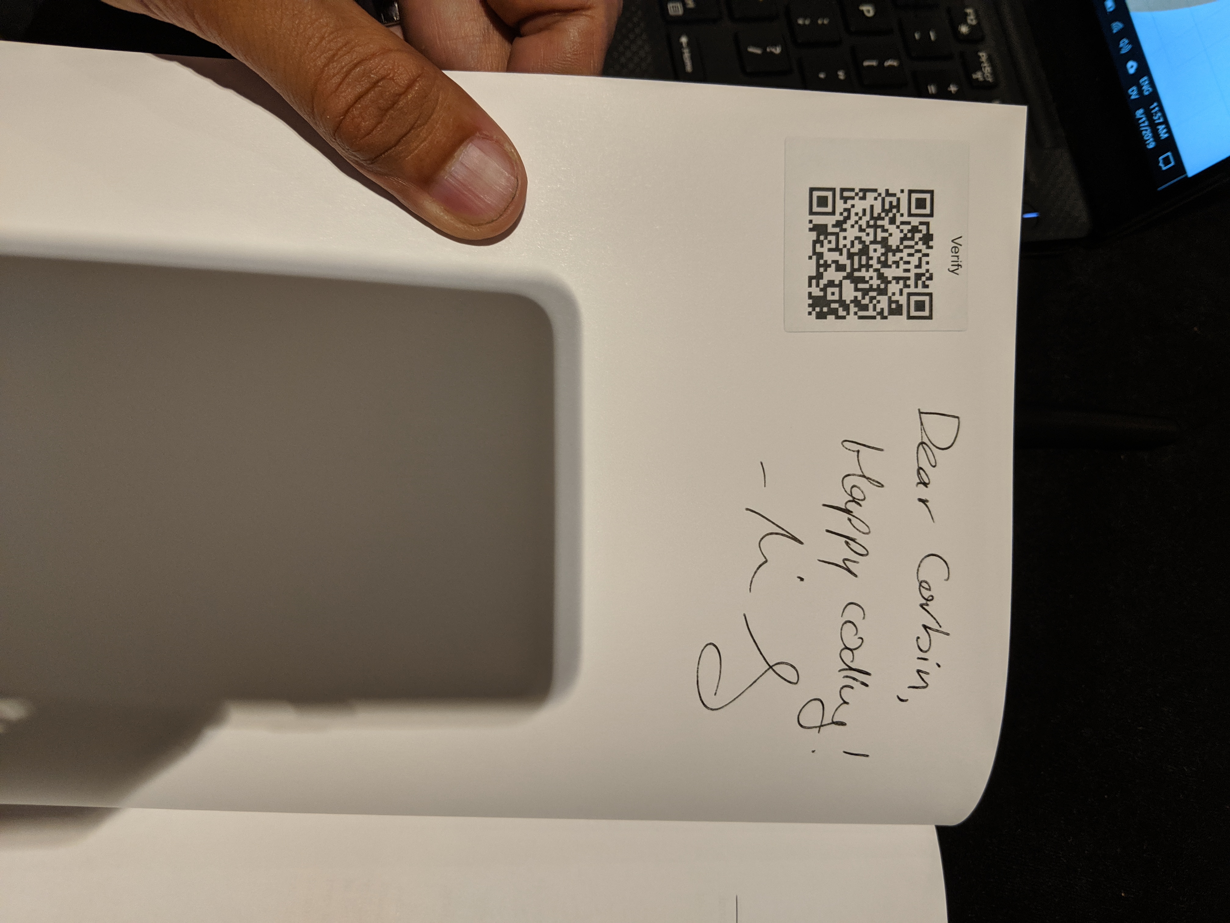 Signed autograph 81bedc463c069491