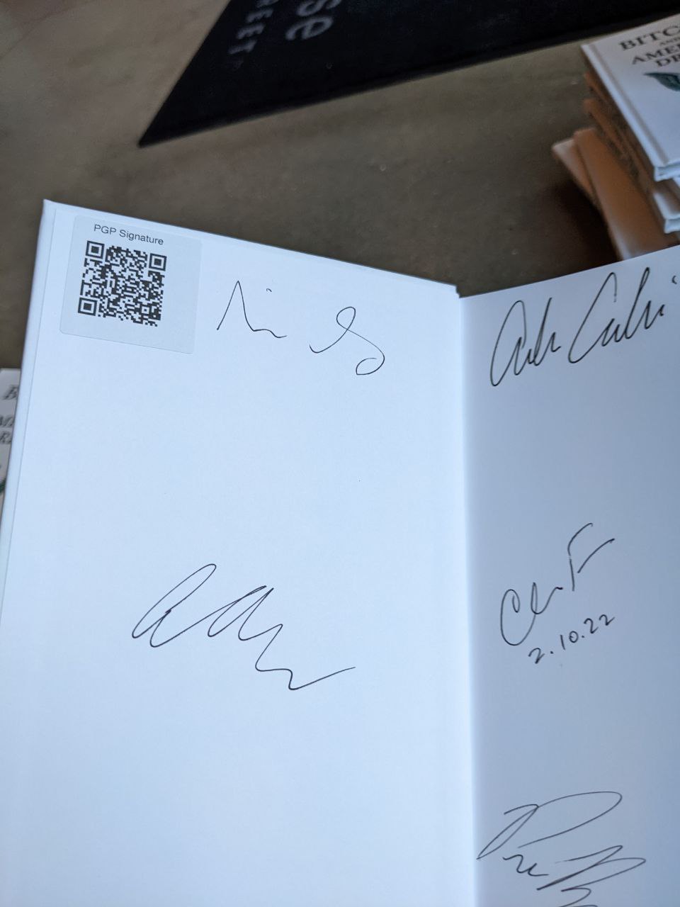 Signed autograph 81ecd6a1f7bbfc65