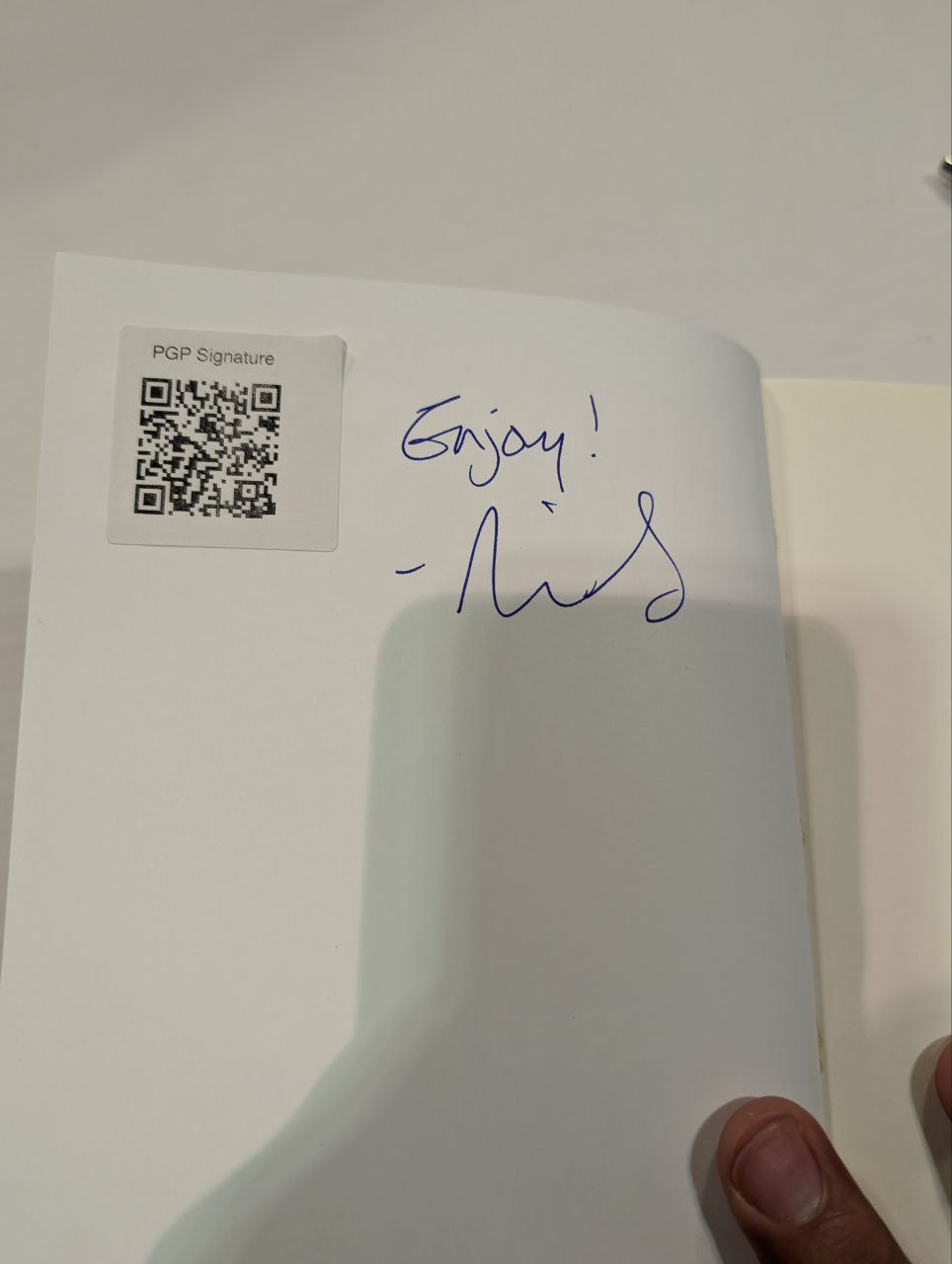 Signed autograph 82cfab944749f665