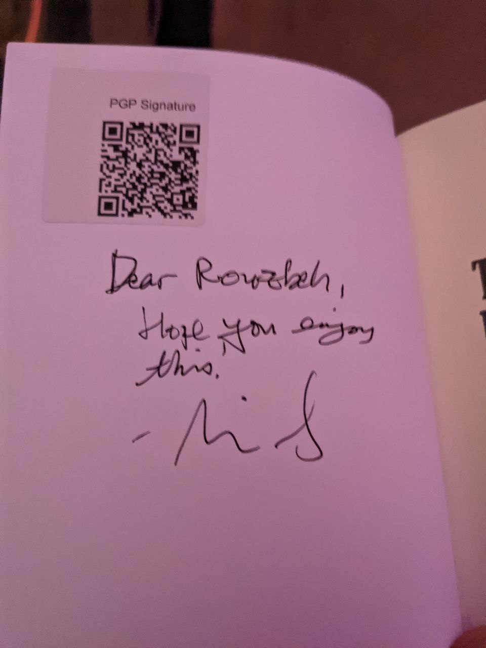 Signed autograph 8306b3d8d61c3a00