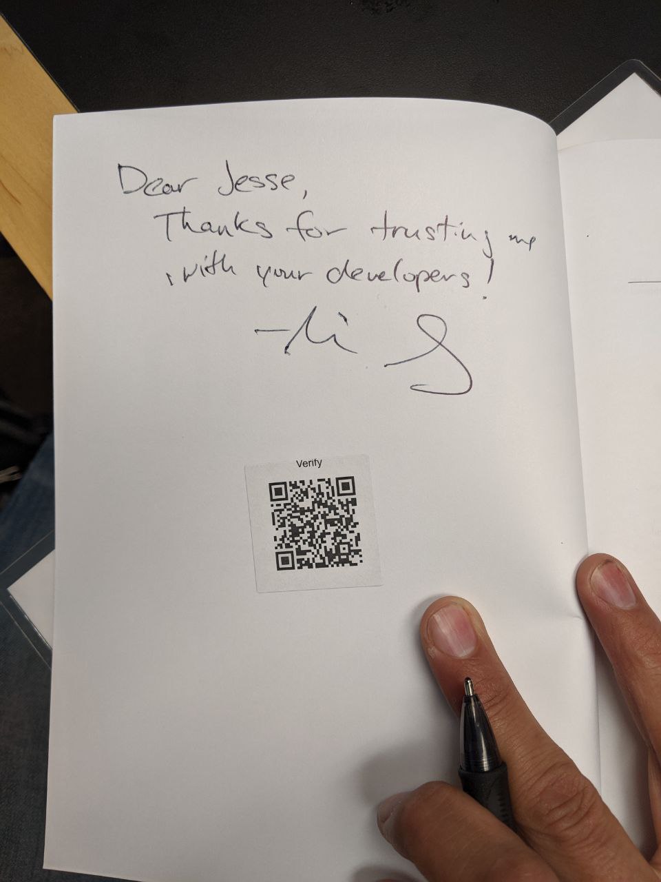 Signed autograph 844b2aefbfaa57bf