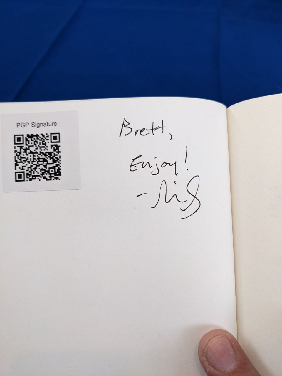 Signed autograph 845e658f54e93e6a