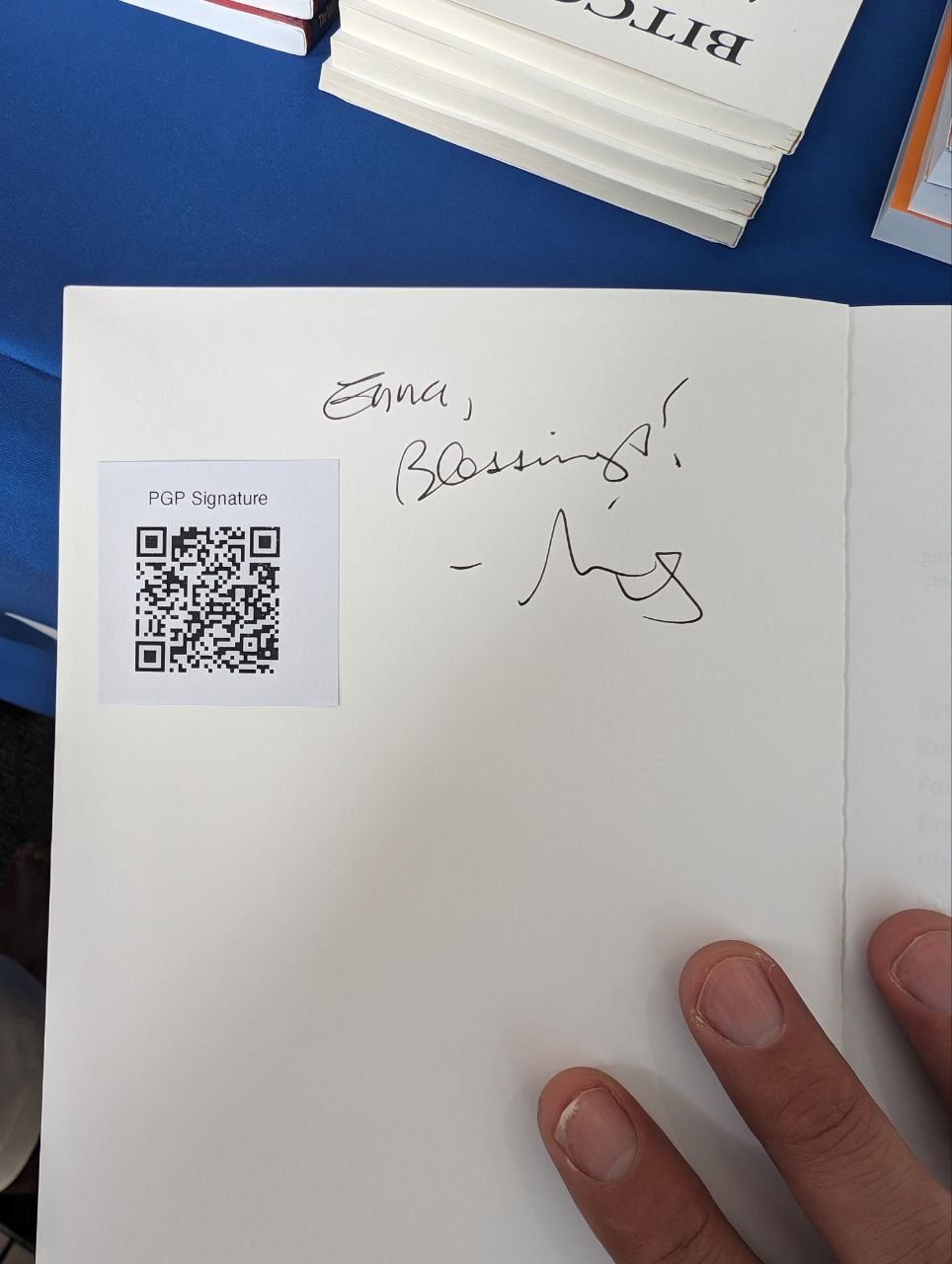 Signed autograph 8534e8747331681c