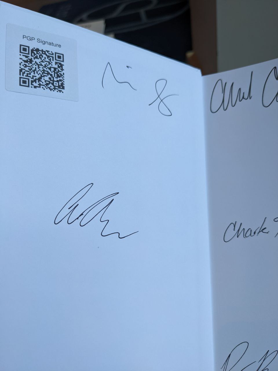 Signed autograph 85d850349d3031b7