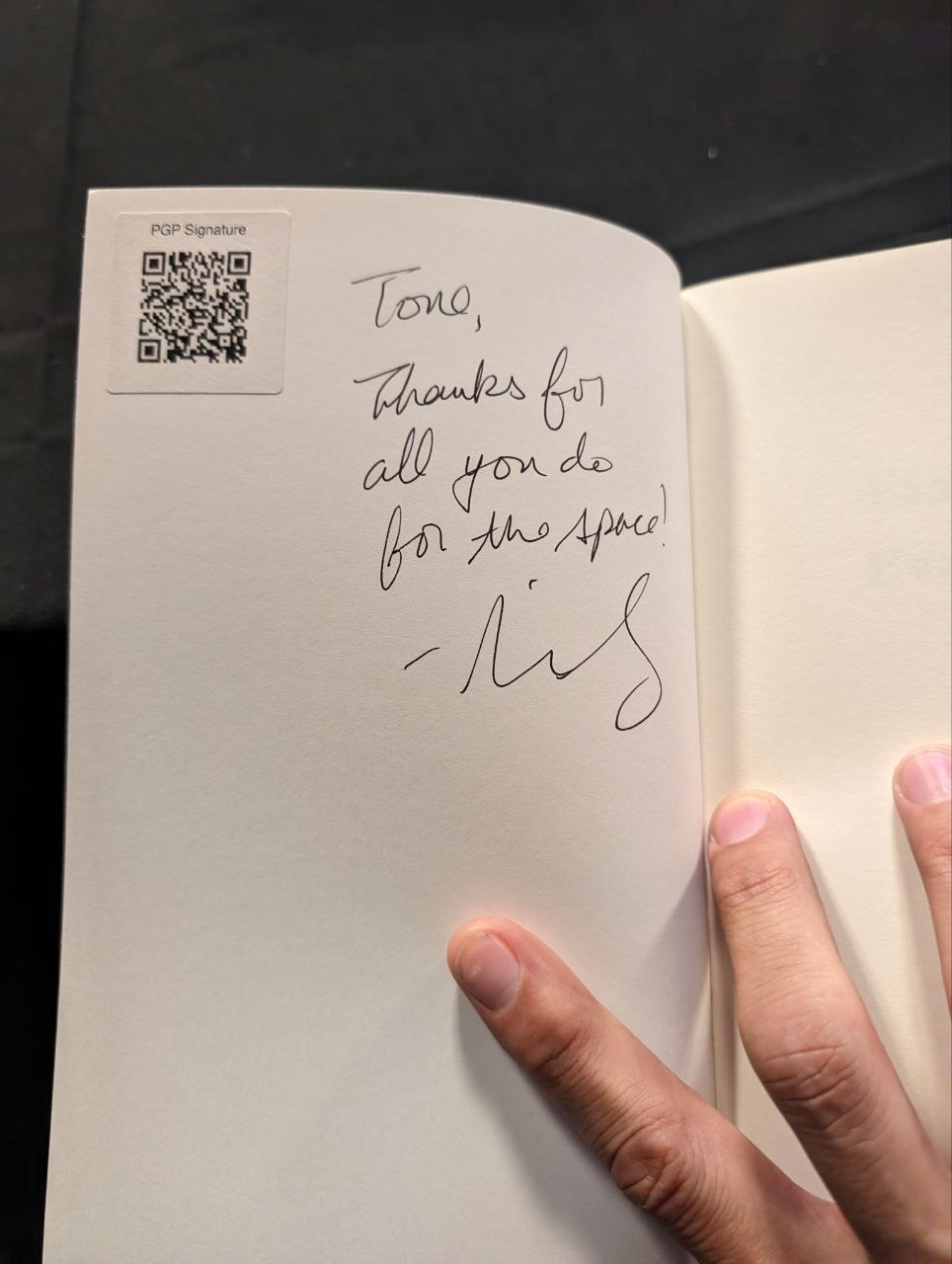 Signed autograph 890796ebed04b703