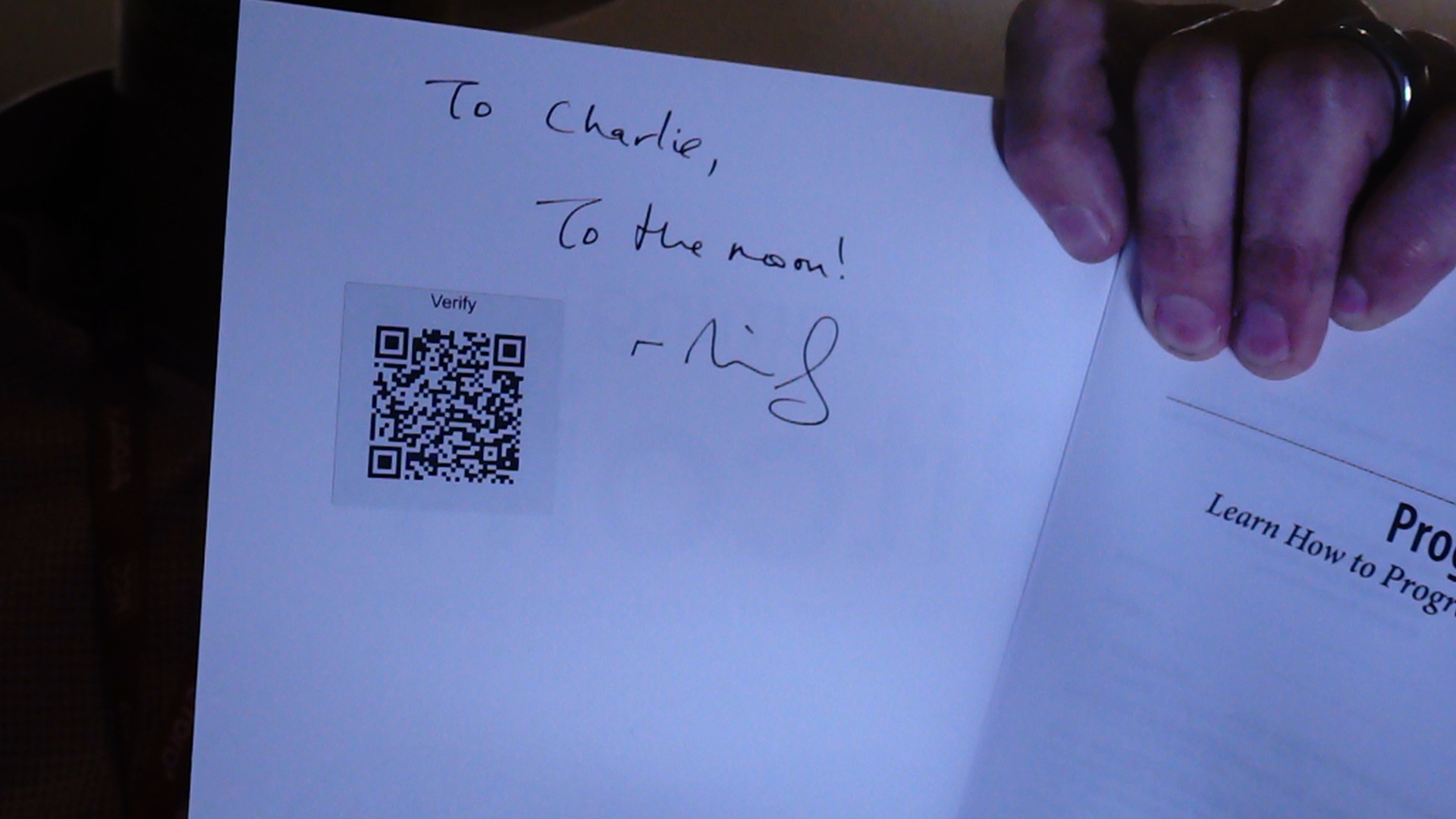 Signed autograph 8ad9ec3f9c8eef5b