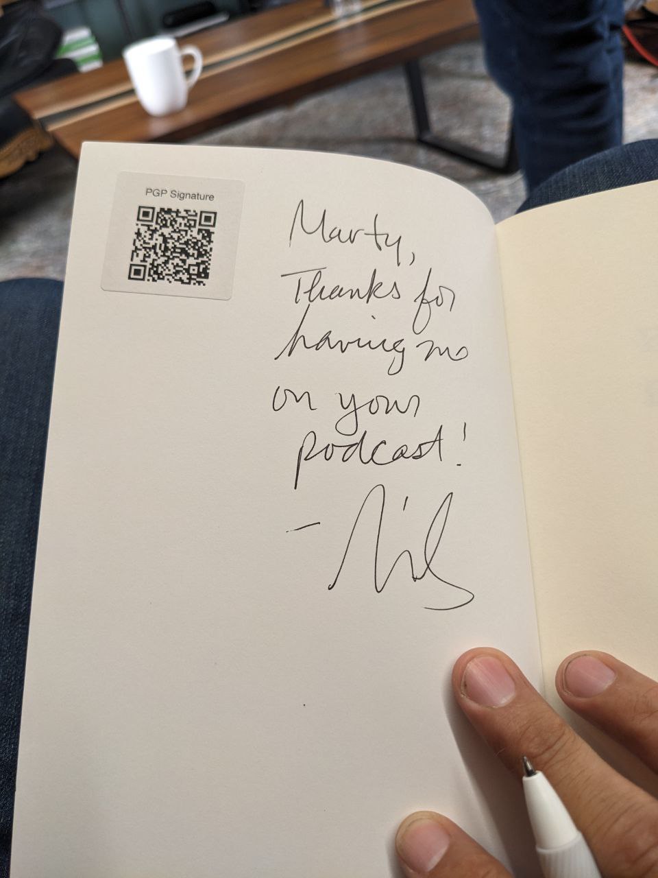 Signed autograph 8aeefb305ff96473