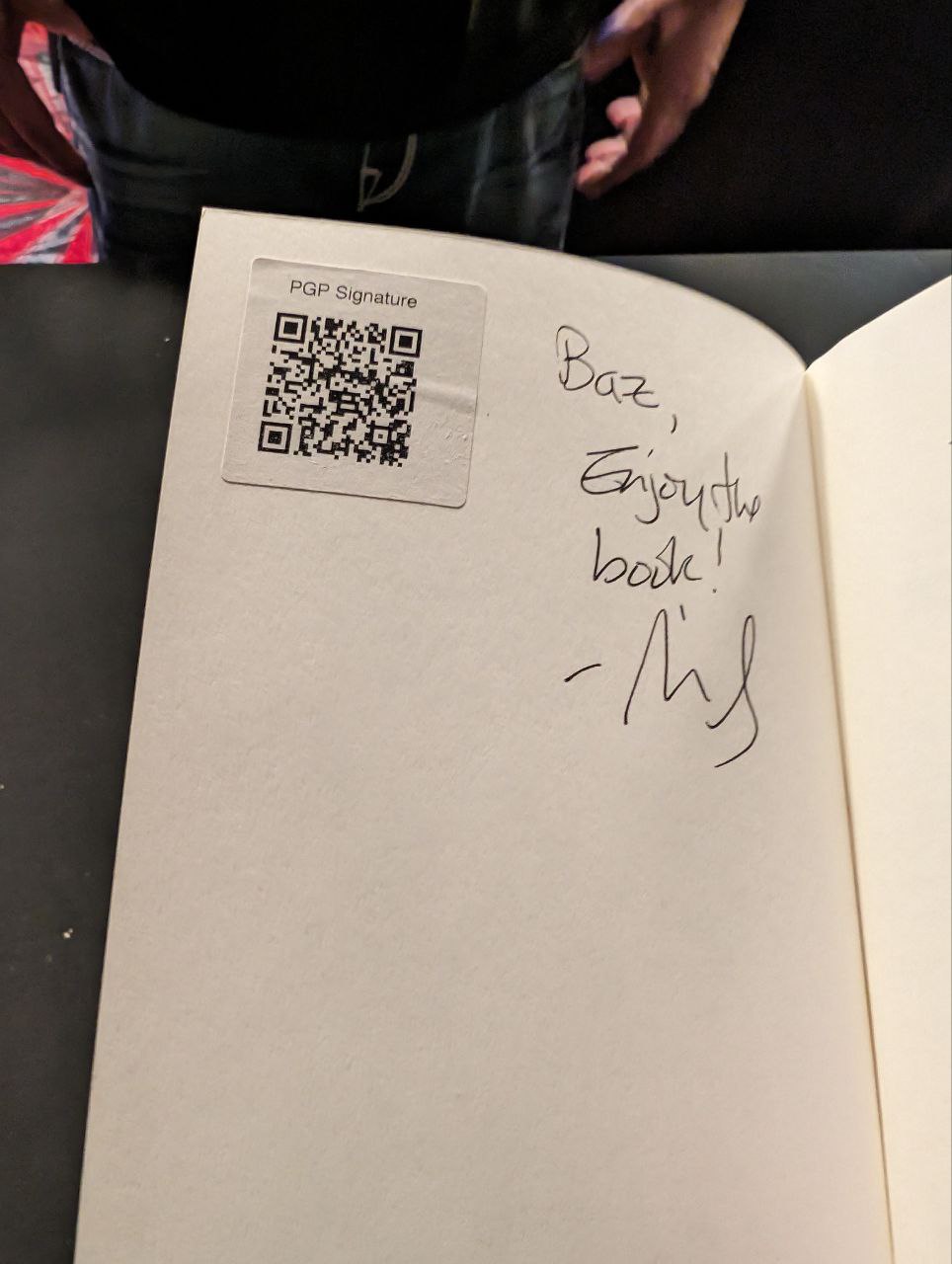 Signed autograph 8b41b4d113c47b6e