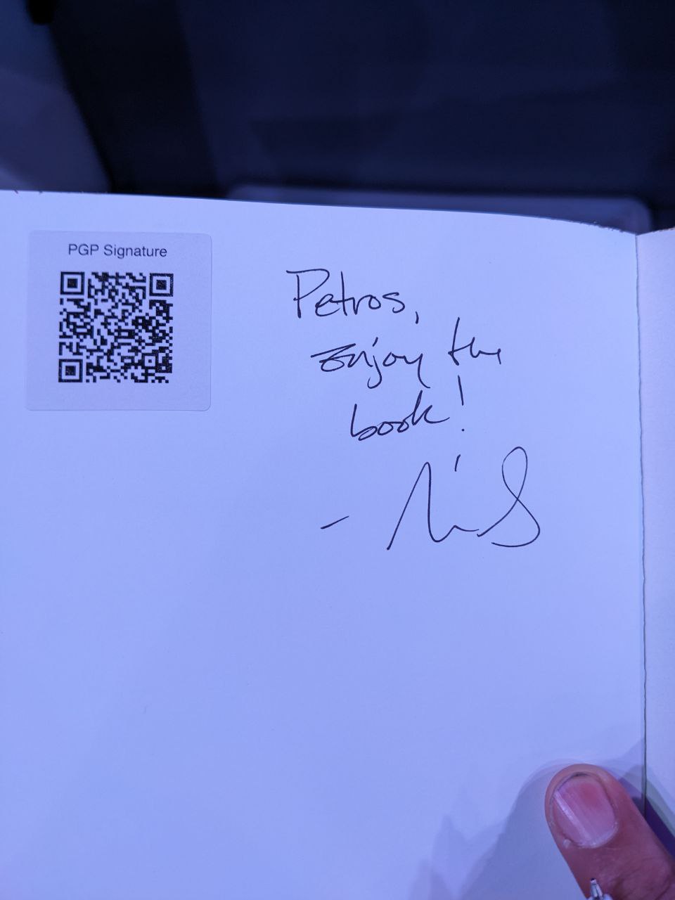 Signed autograph 8b5fb8944ab4b9cd