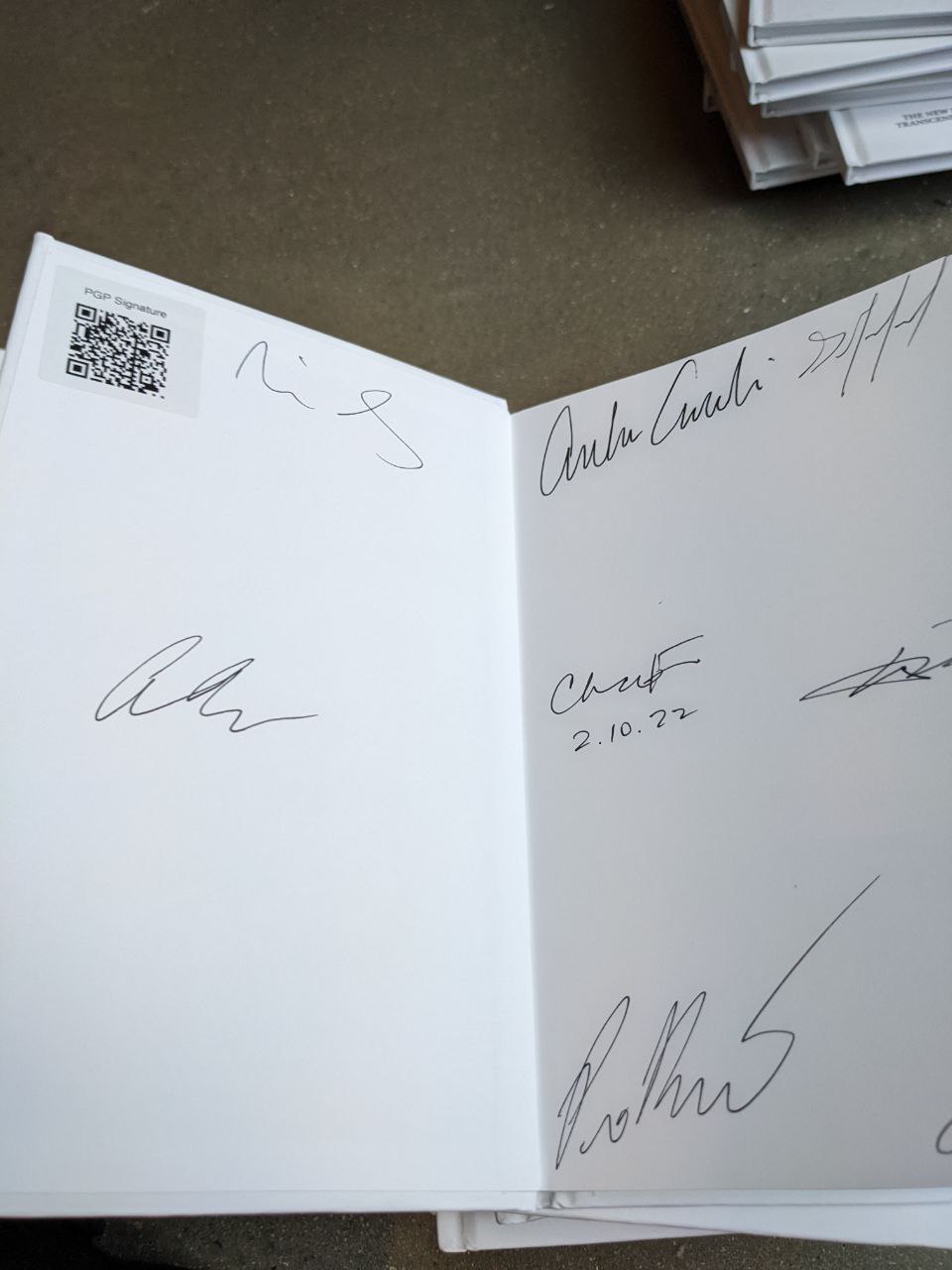 Signed autograph 8dd6514999f4858c