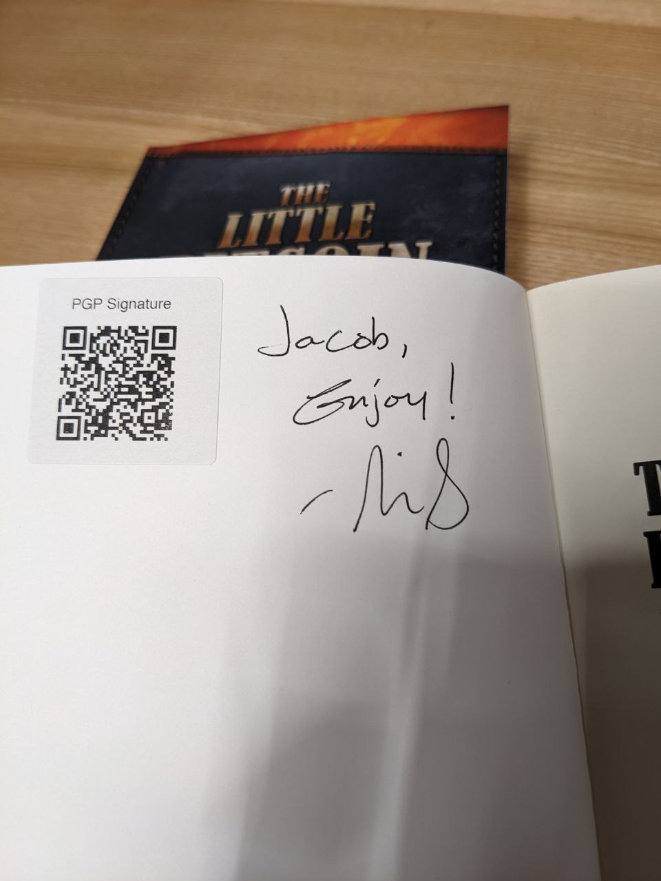 Signed autograph 931d481758acf00b