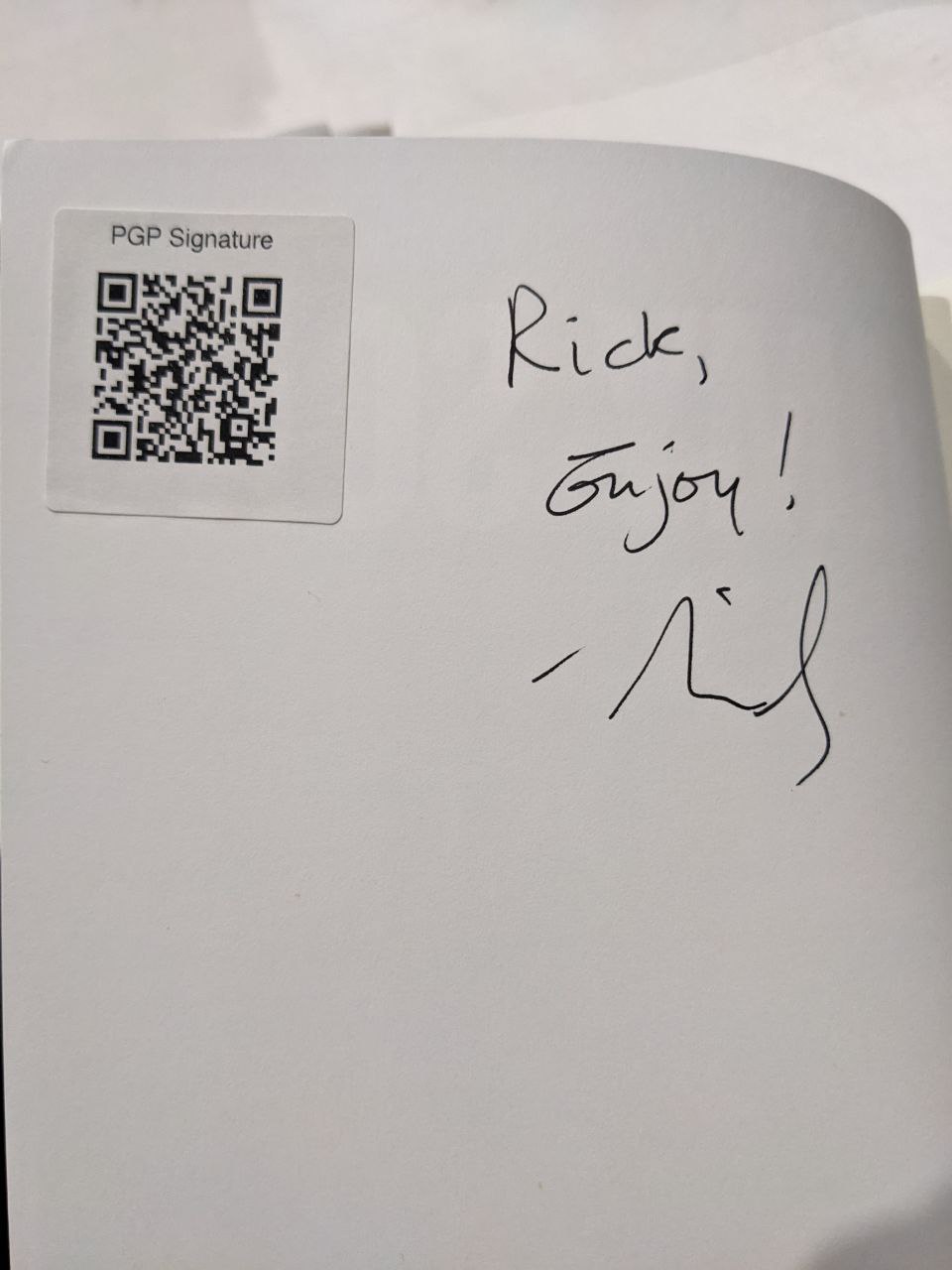 Signed autograph 974cd385fd64104a