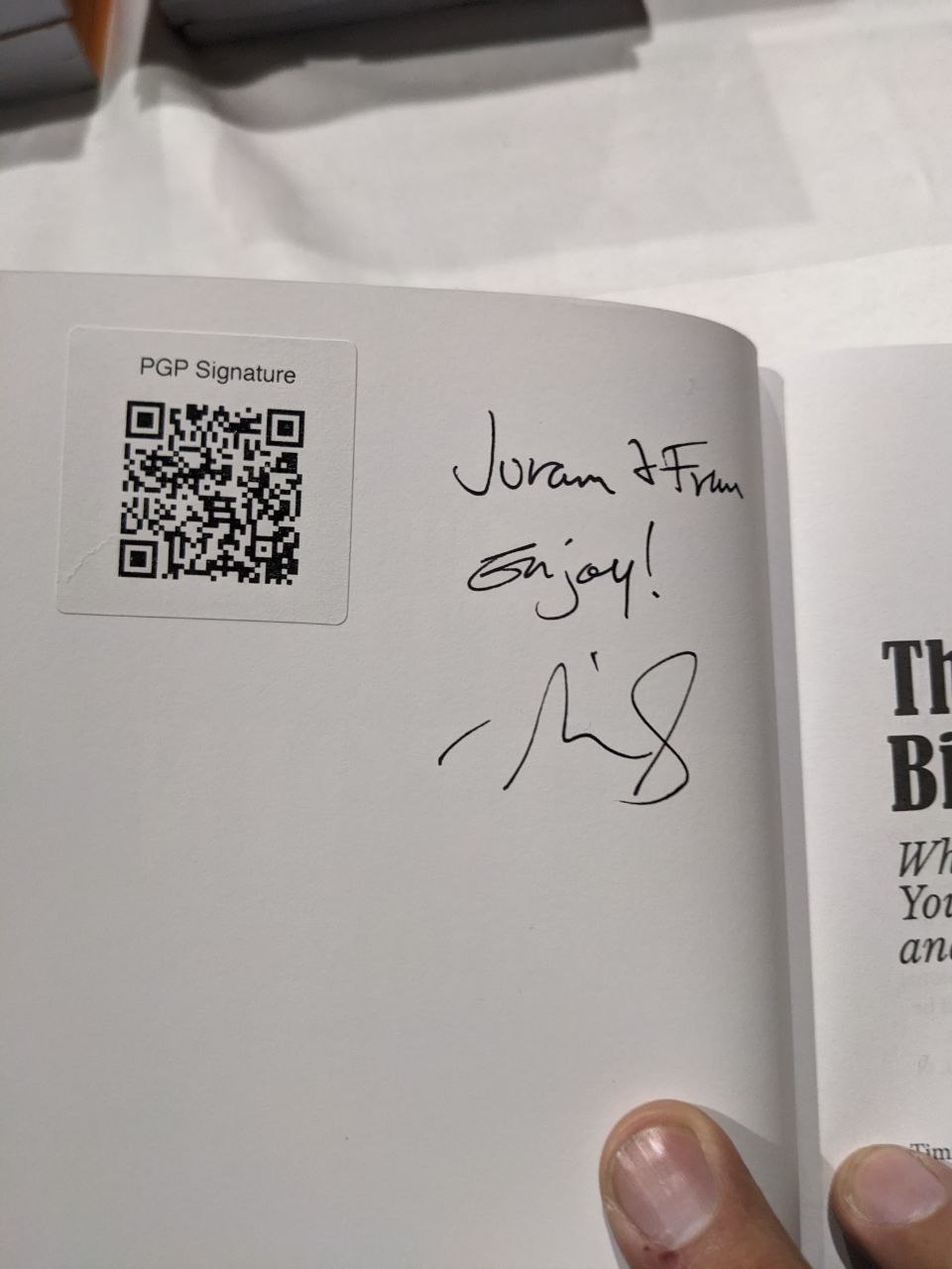 Signed autograph 97e83993b92545bd