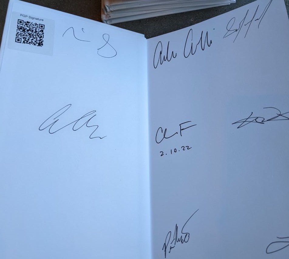 Signed autograph 9b286f5e07e4264f